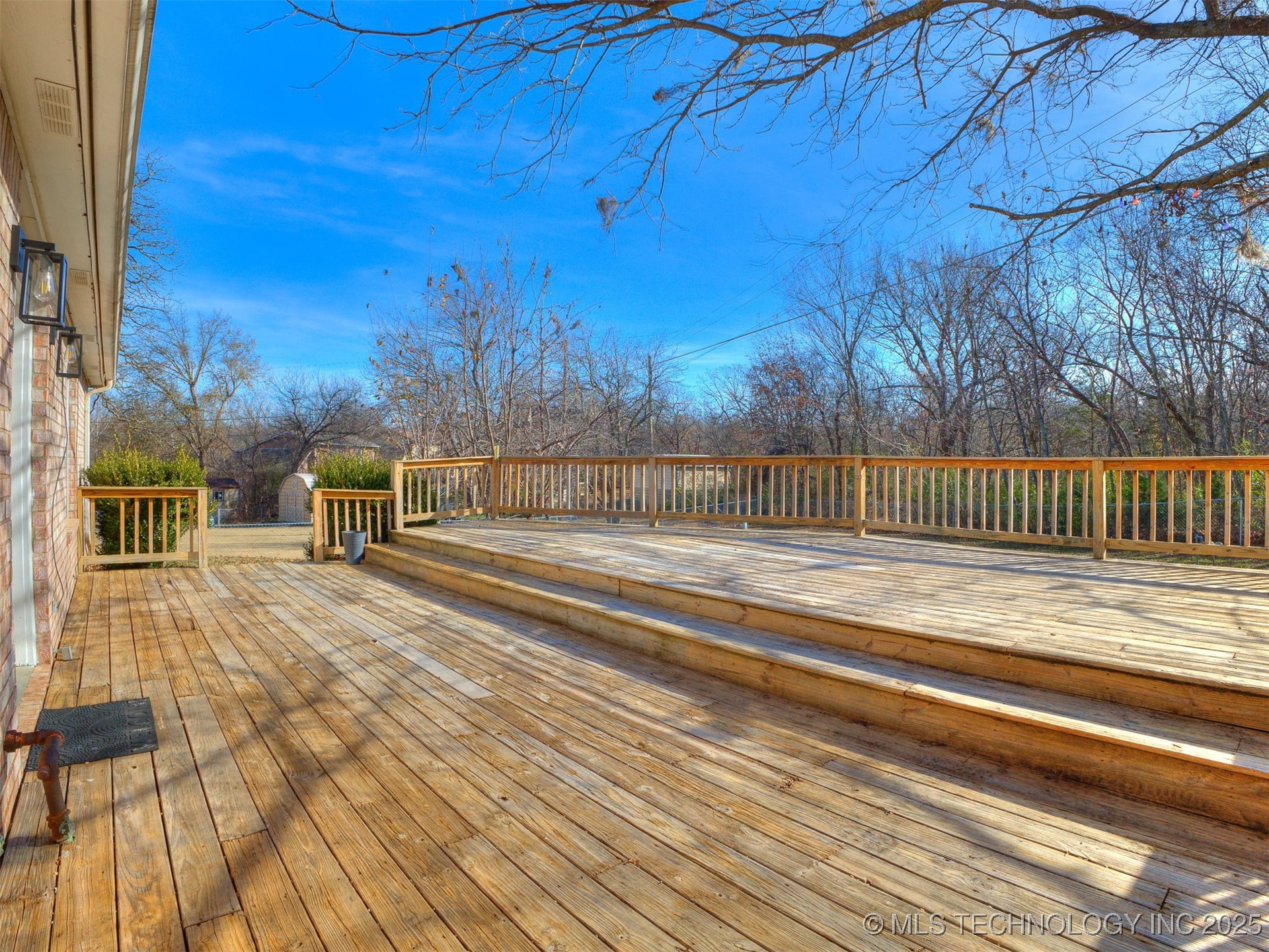 118 E 48th Street Property Photo 27