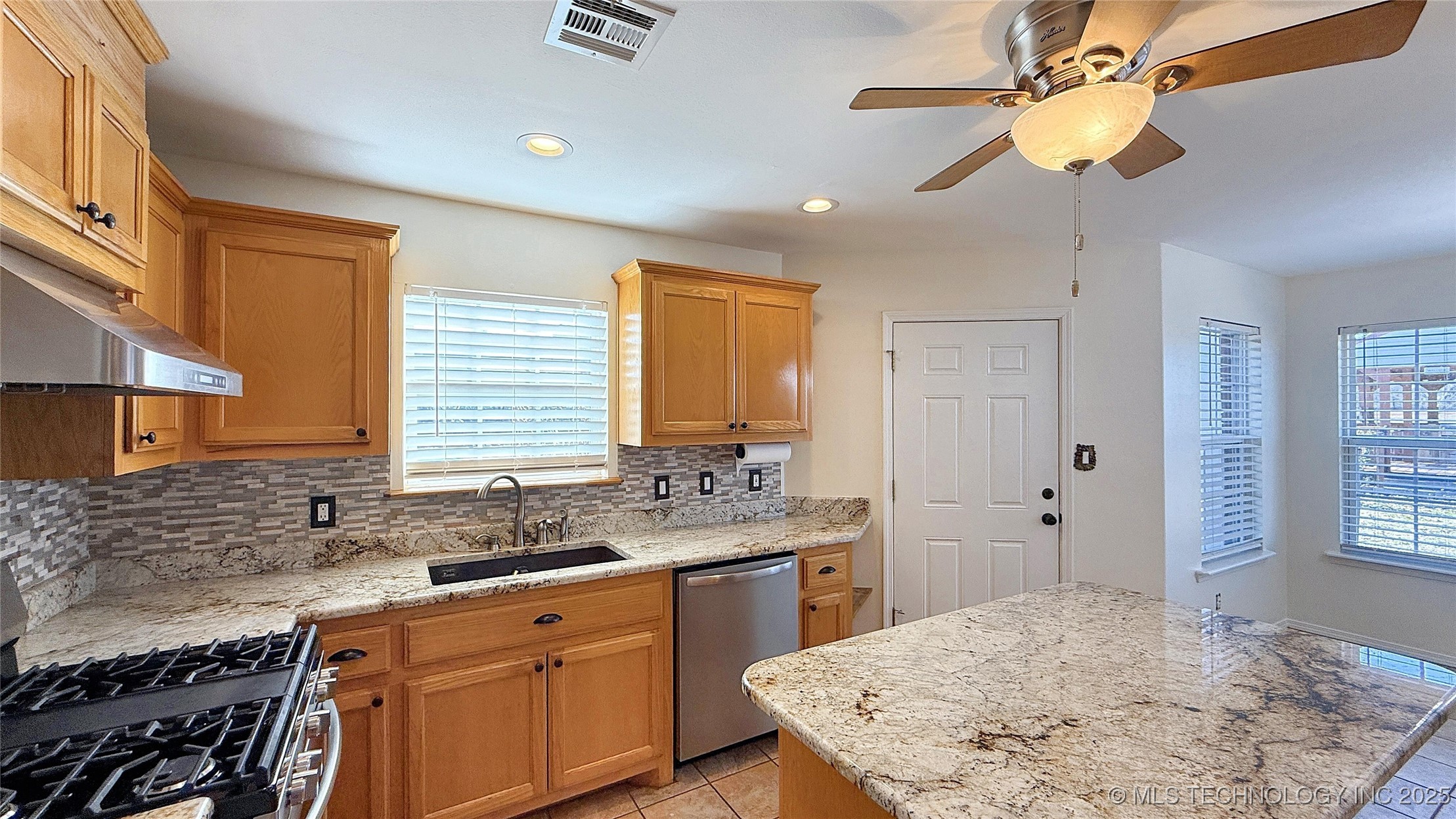 8195 Hwy 82 A Property Photo 8