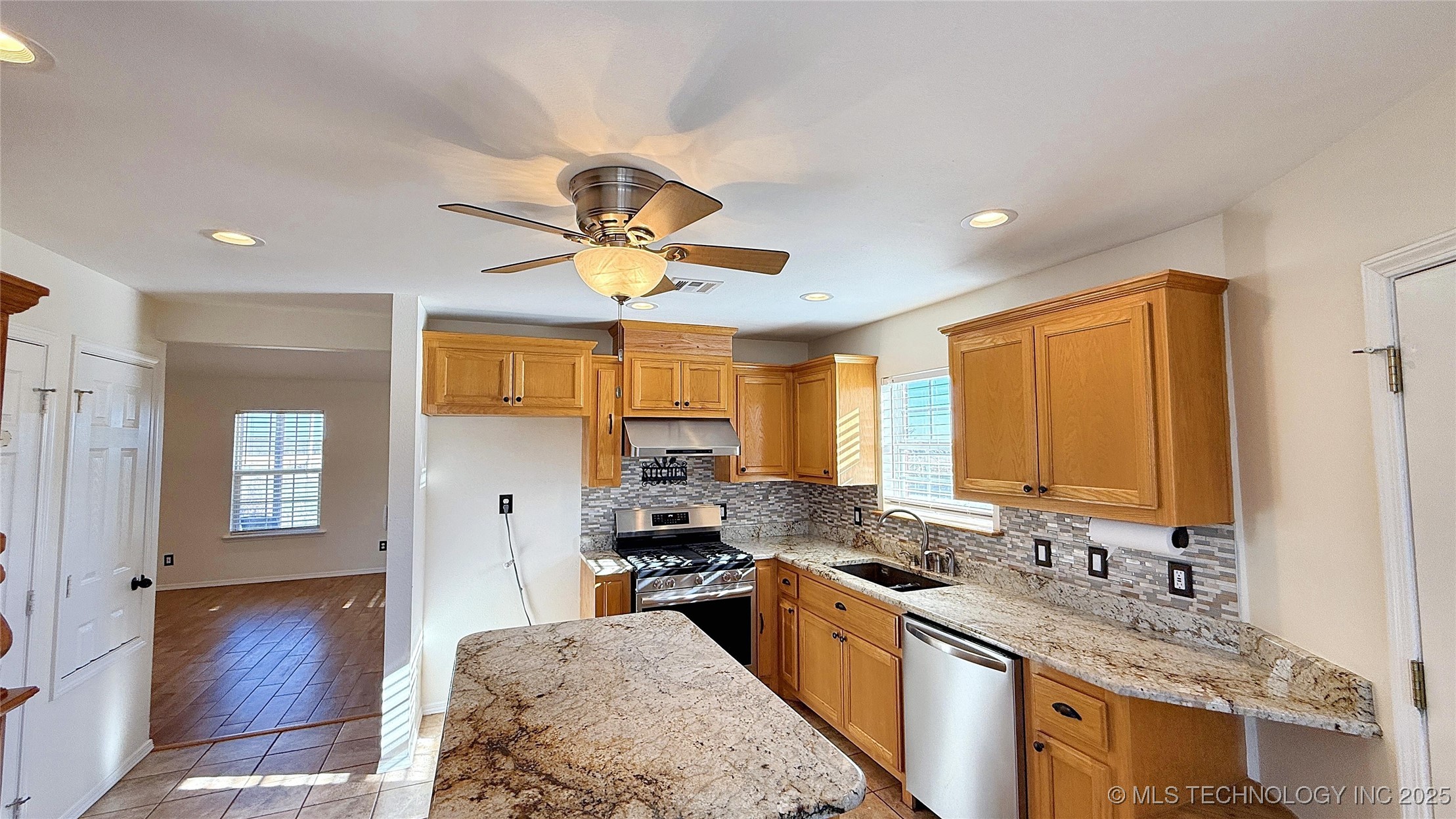 8195 Hwy 82 A Property Photo 11