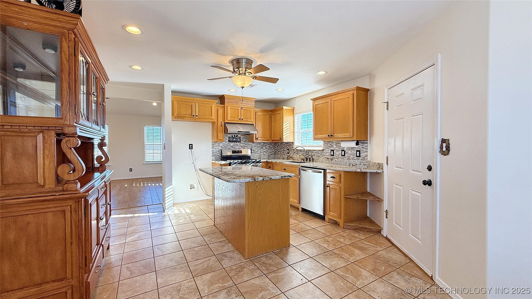 8195 Hwy 82 A Property Photo 12