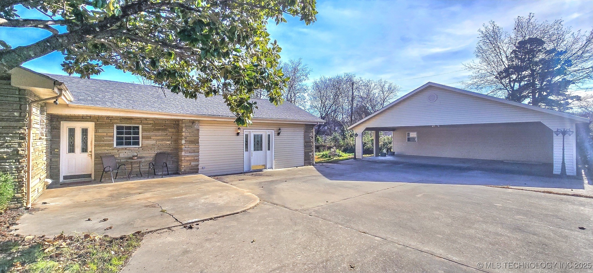 509 Sunset Strip Property Photo 4