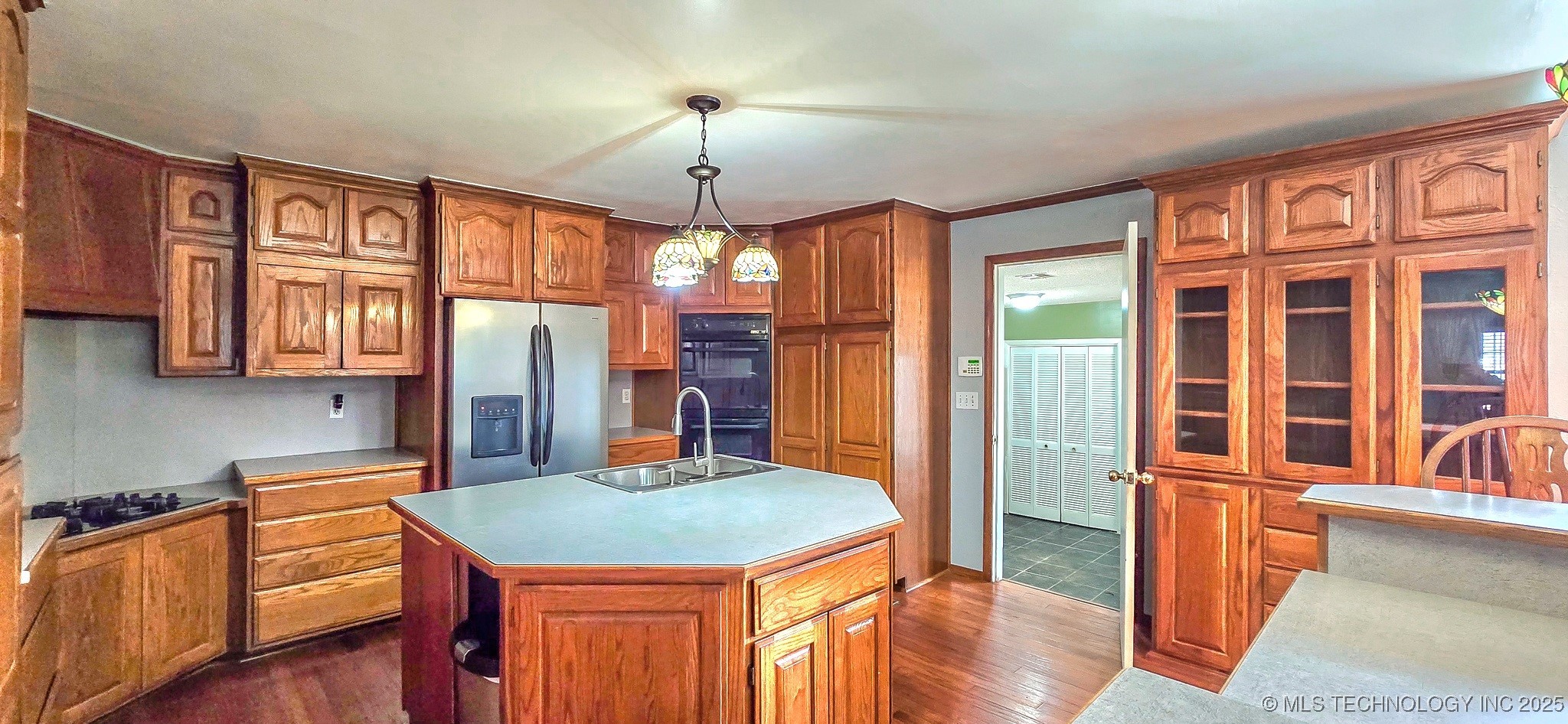 509 Sunset Strip Property Photo 14