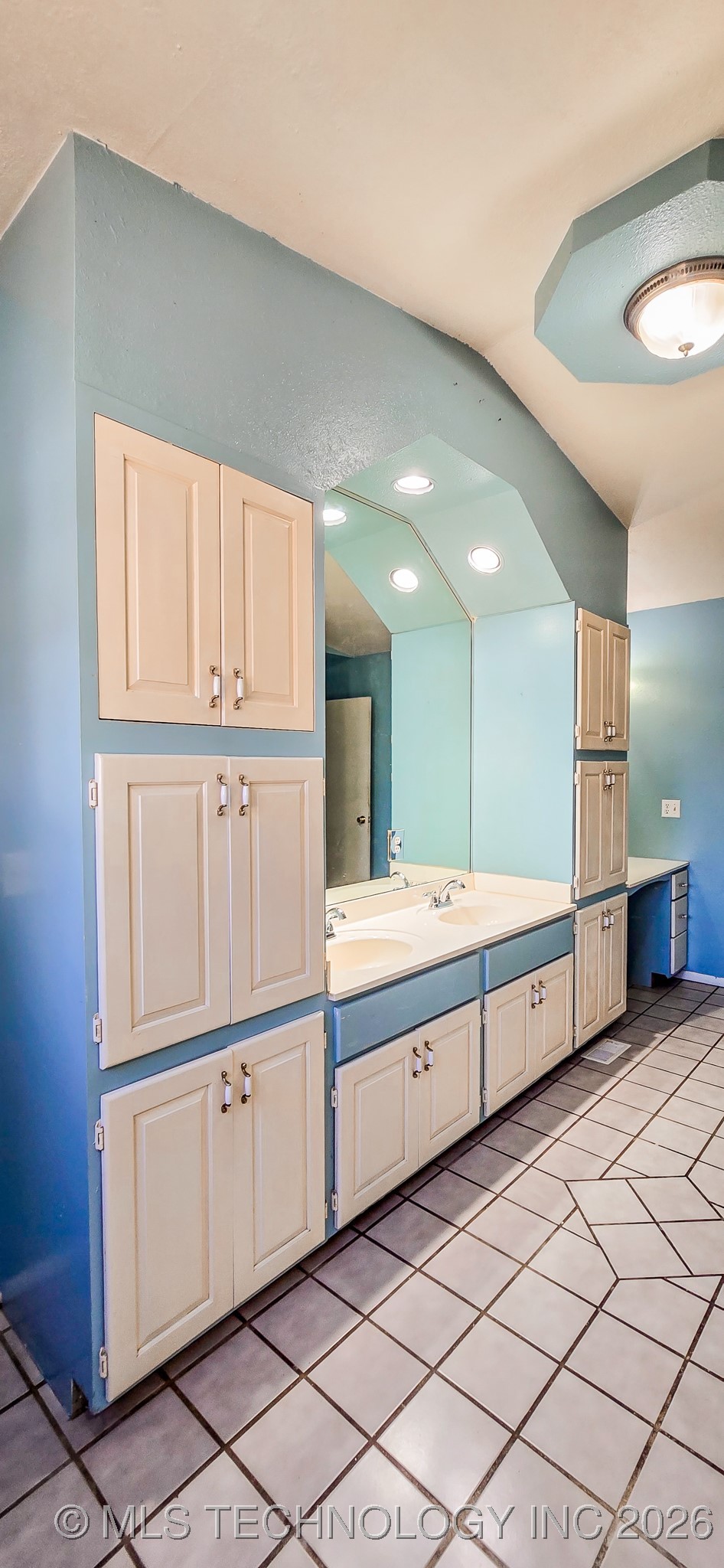 509 Sunset Strip Property Photo 29