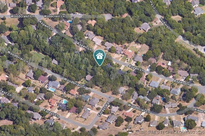 1350 Aspen Lane Property Photo 3