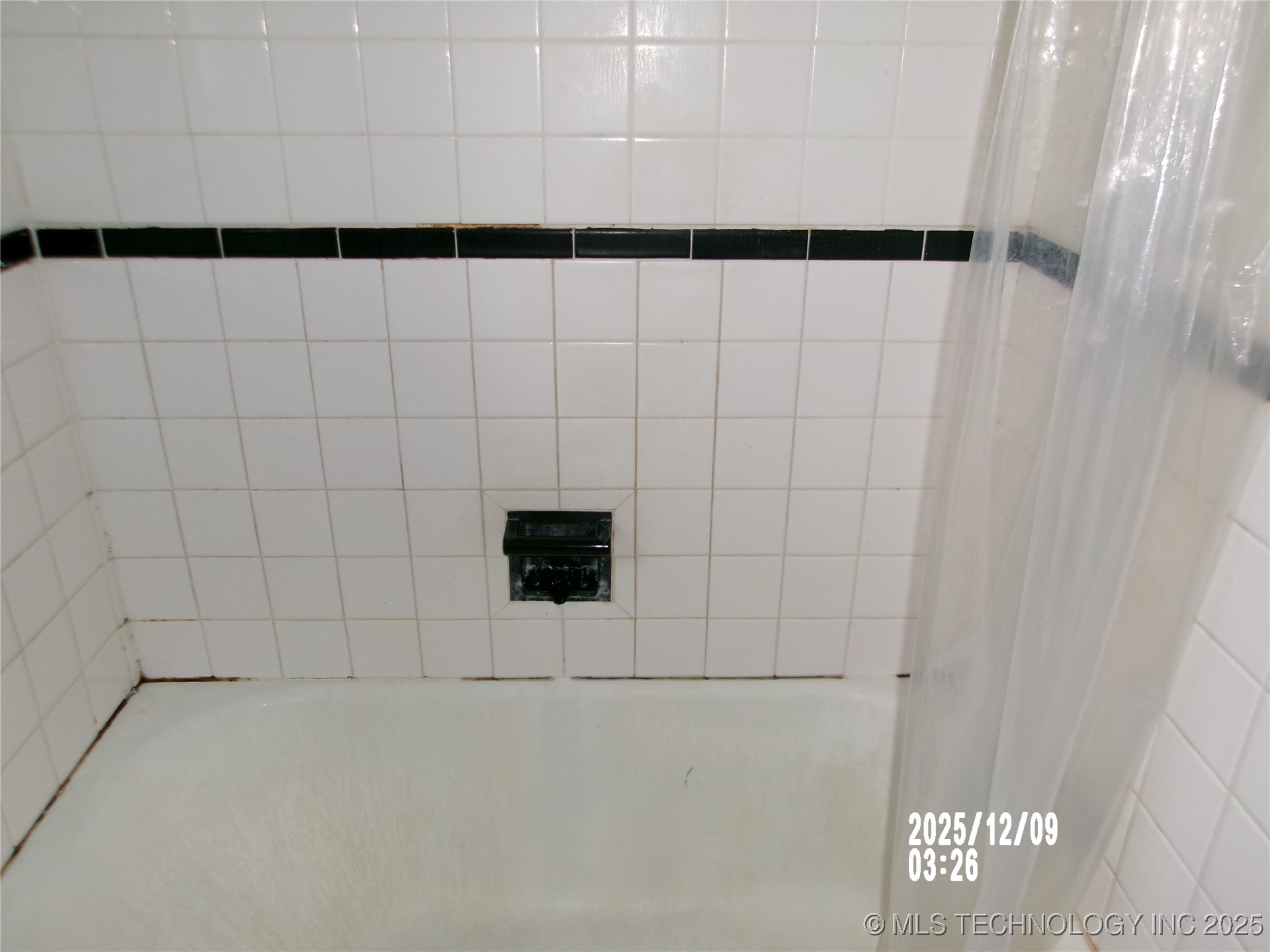 508 E 4th Street 510 Property Photo 9