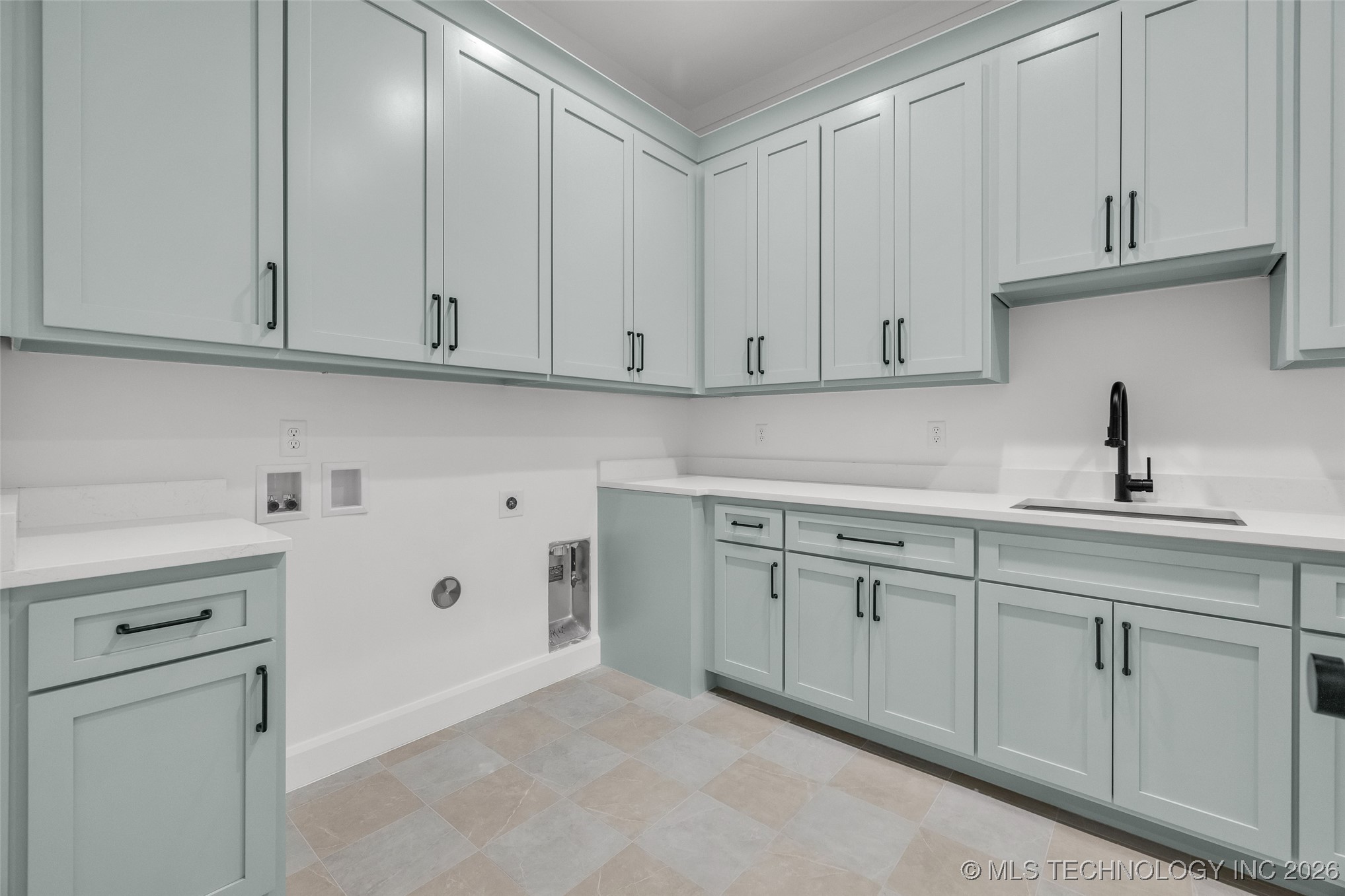 6708 E 153rd Street S Property Photo 15