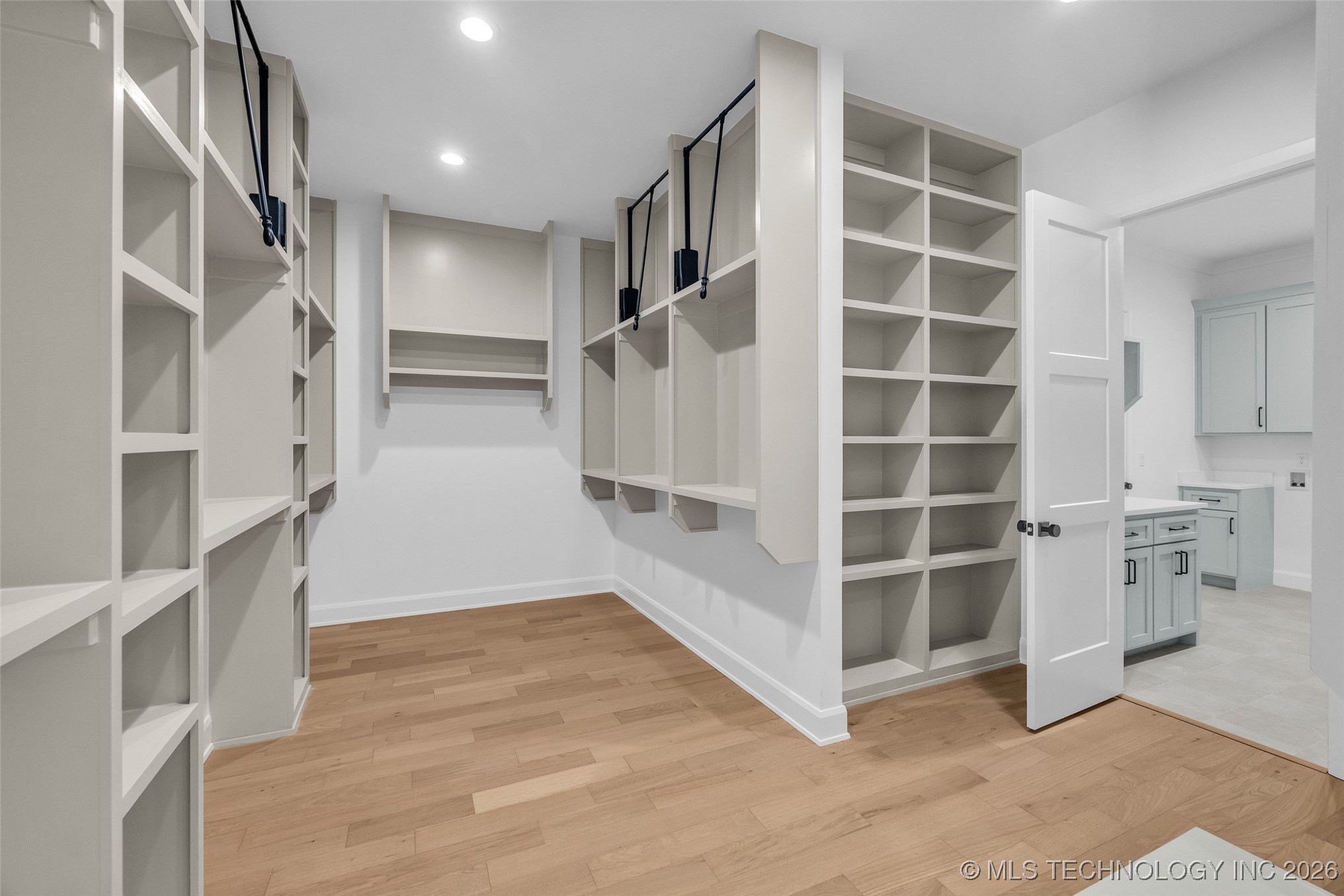 6708 E 153rd Street S Property Photo 16