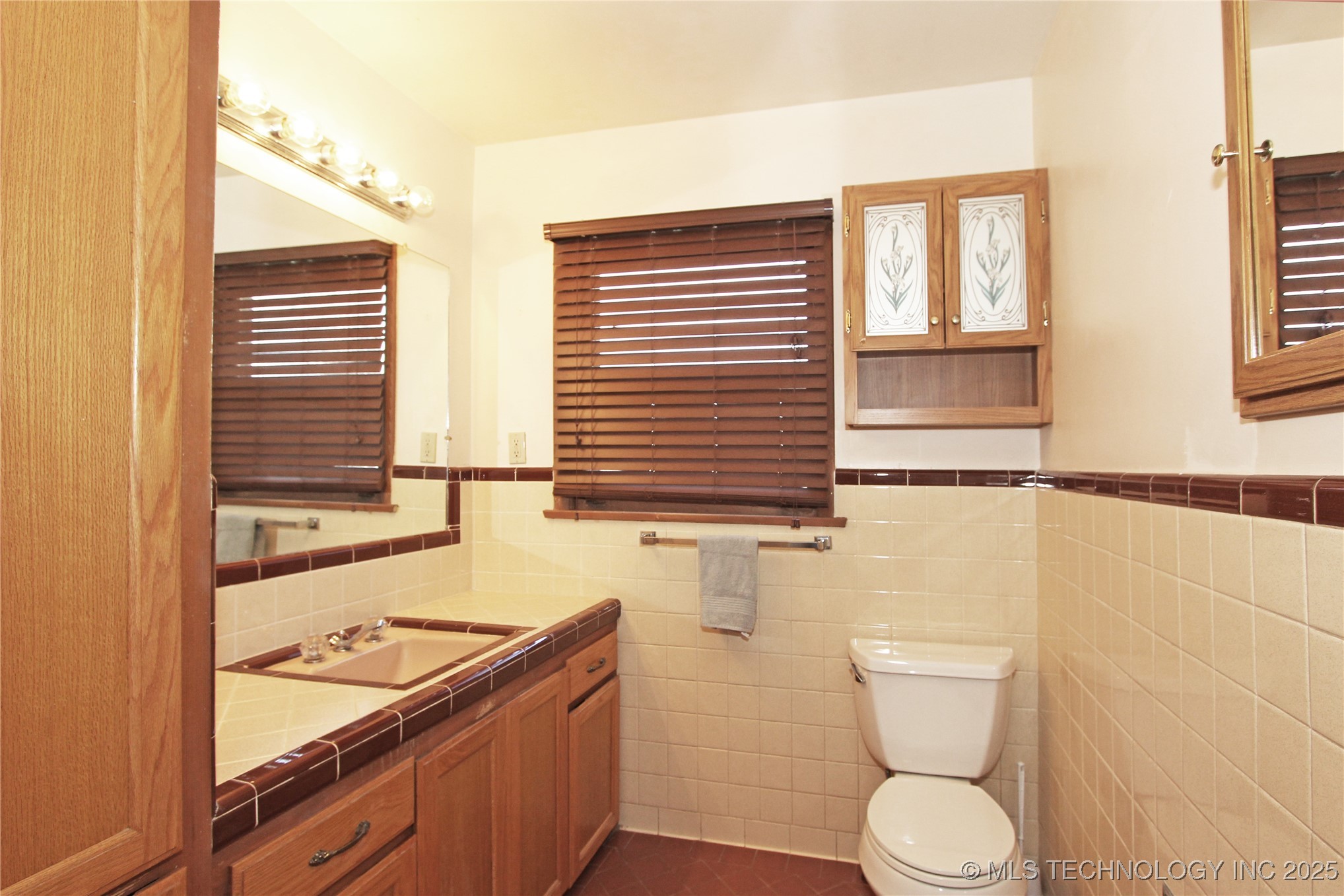 912 W Shawnee Avenue Property Photo 17