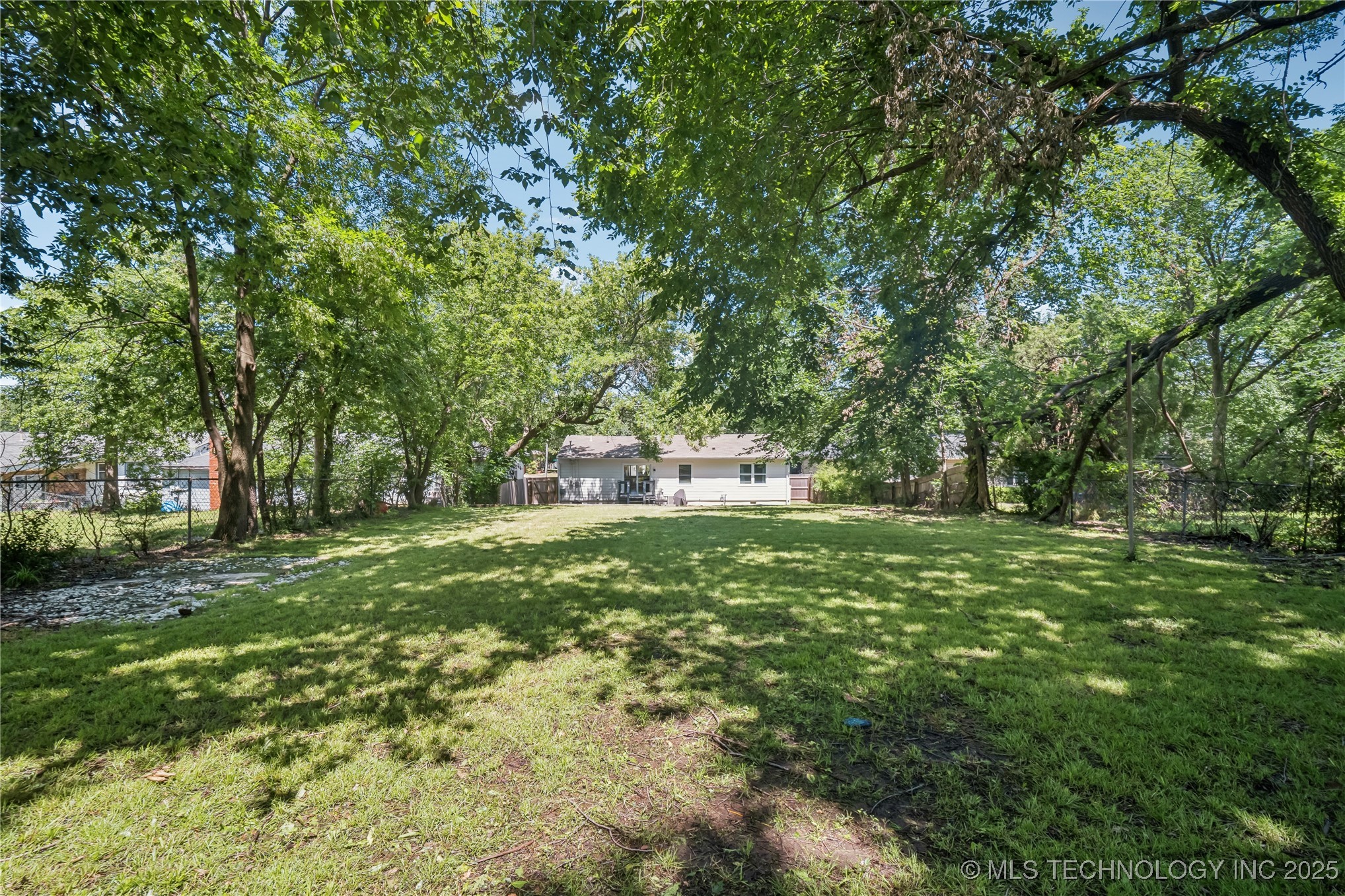 2818 S Pittsburg Avenue Property Photo 27