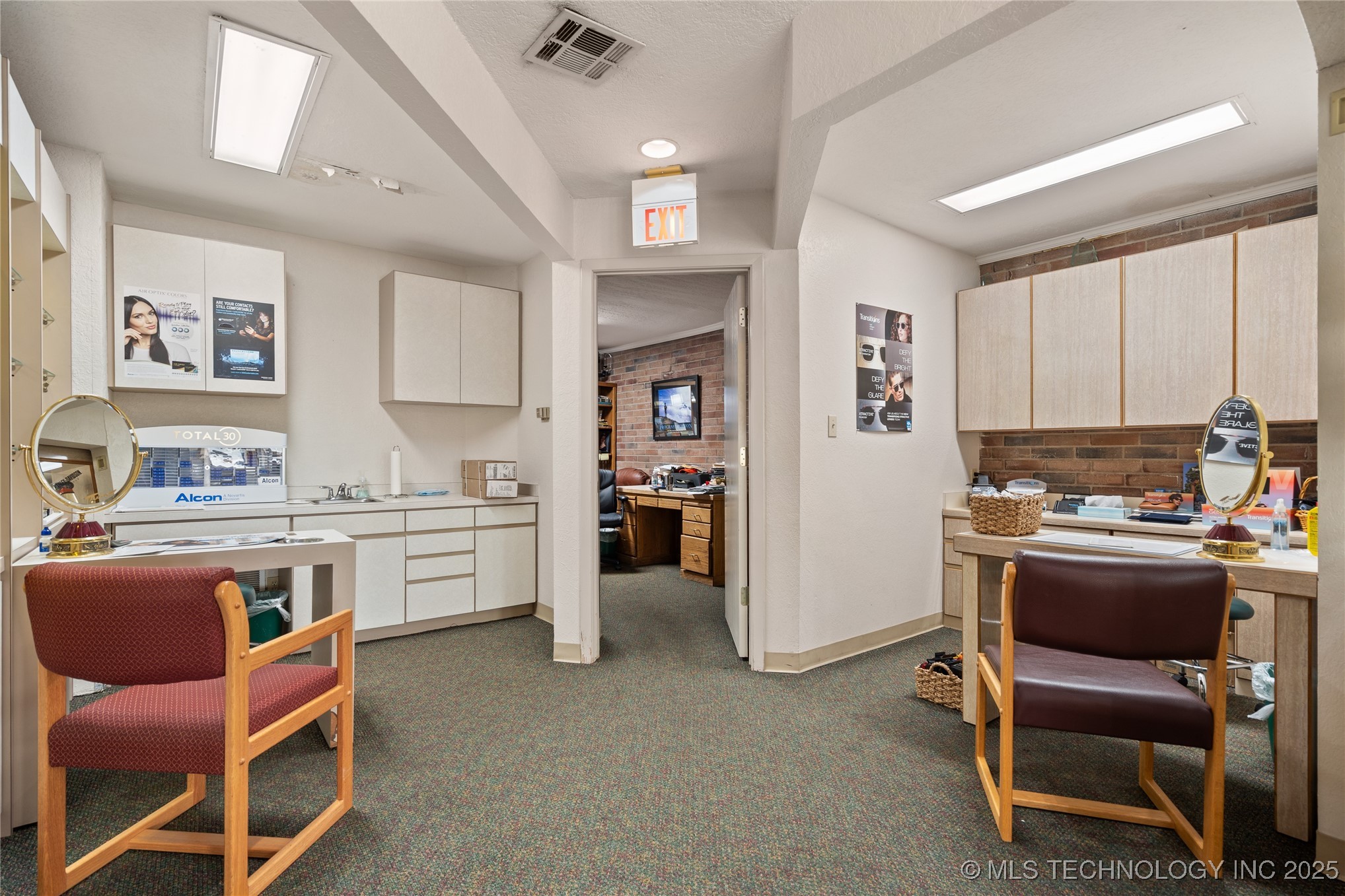 715 12th Nw Property Photo 10