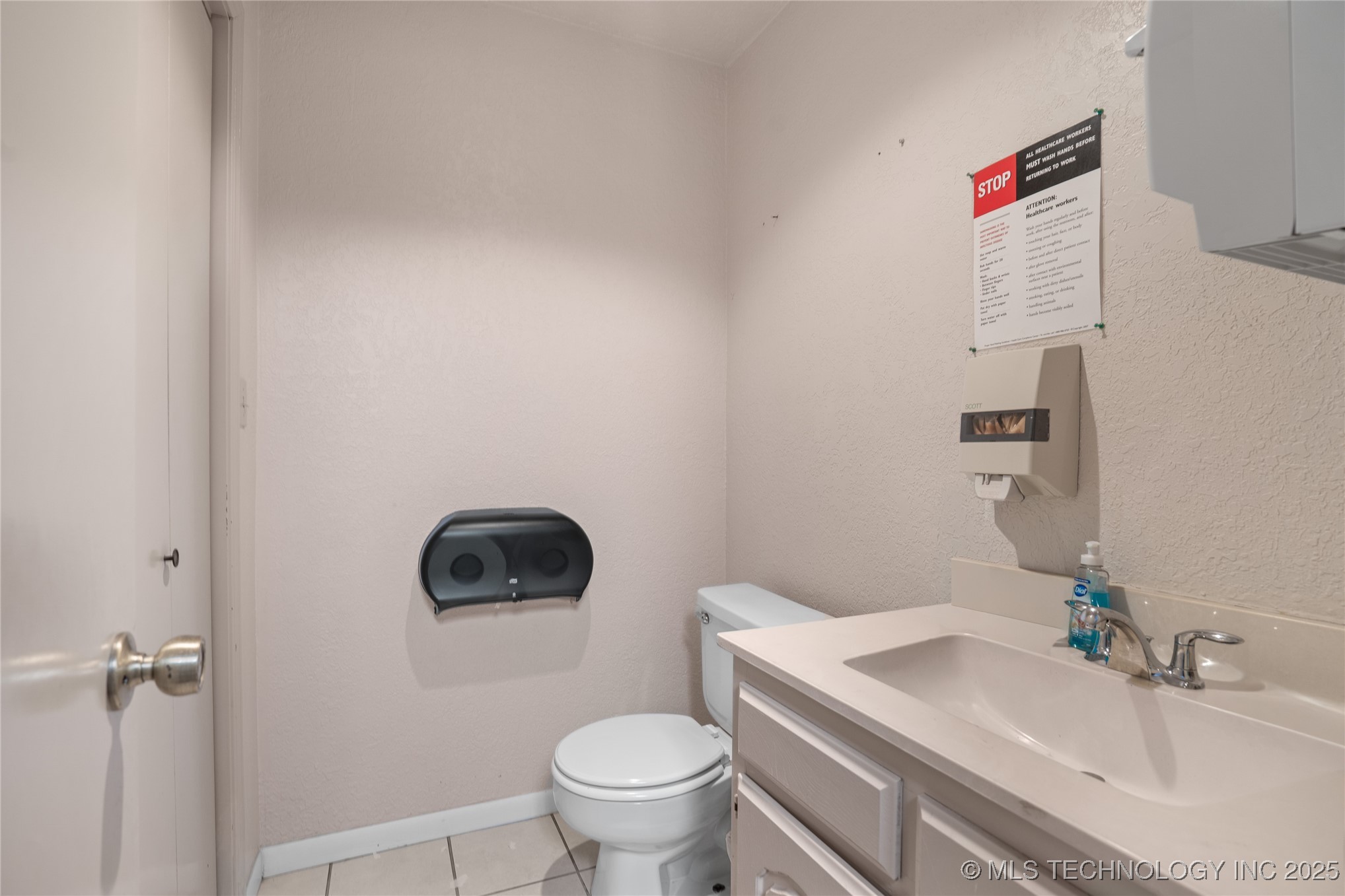 715 12th Nw Property Photo 12