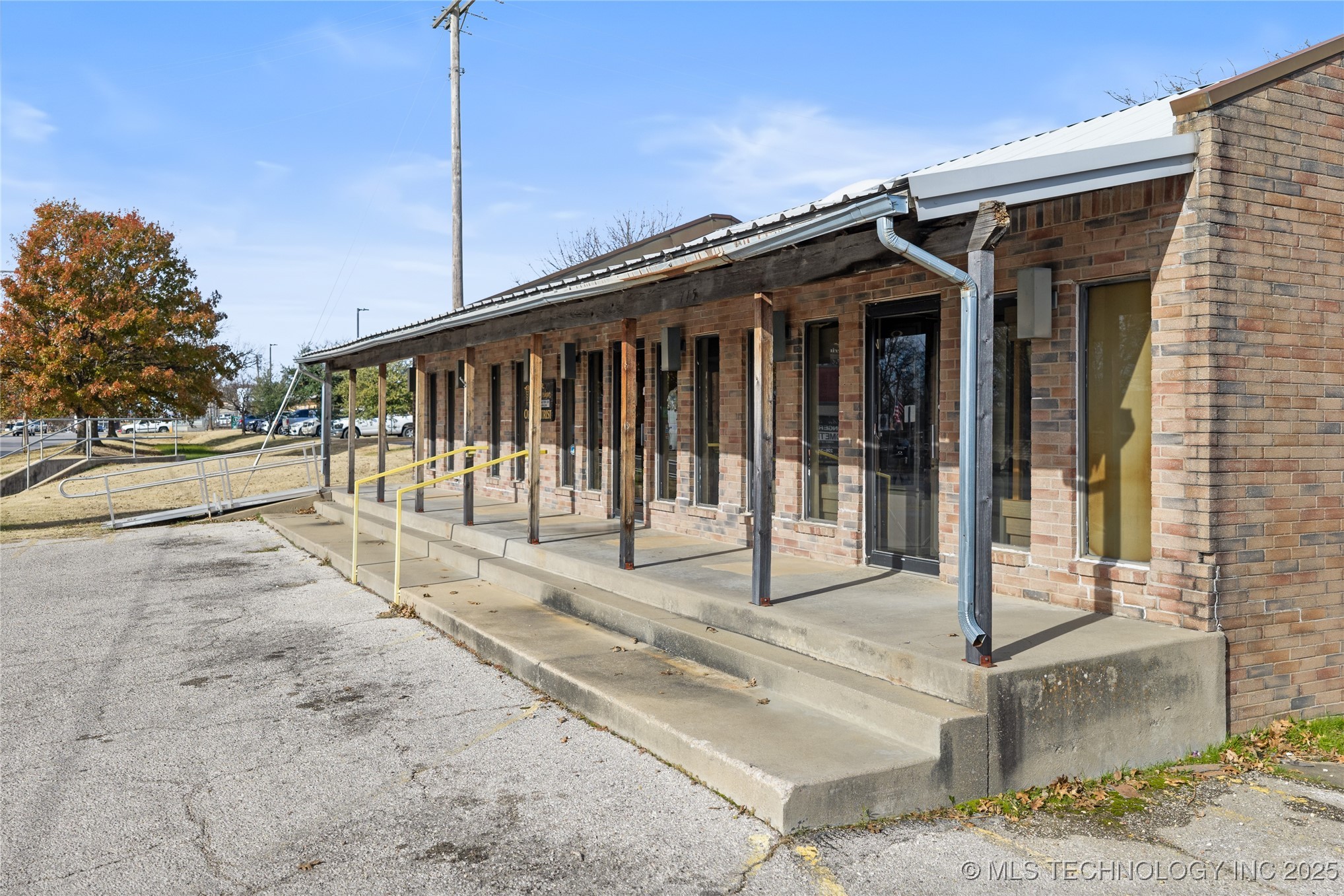 715 12th Nw Property Photo 22