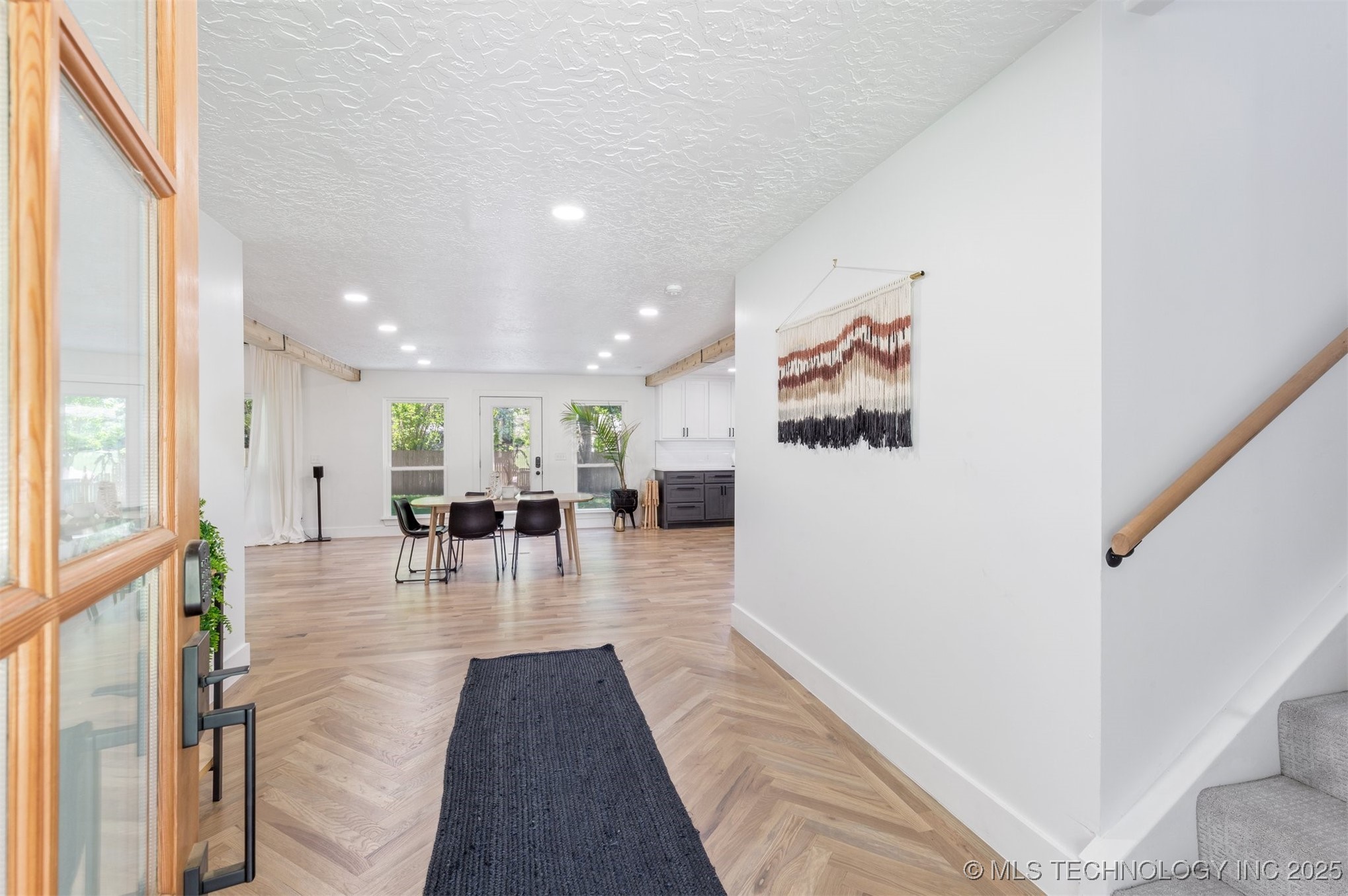 10123 S Urbana Avenue Property Photo 5