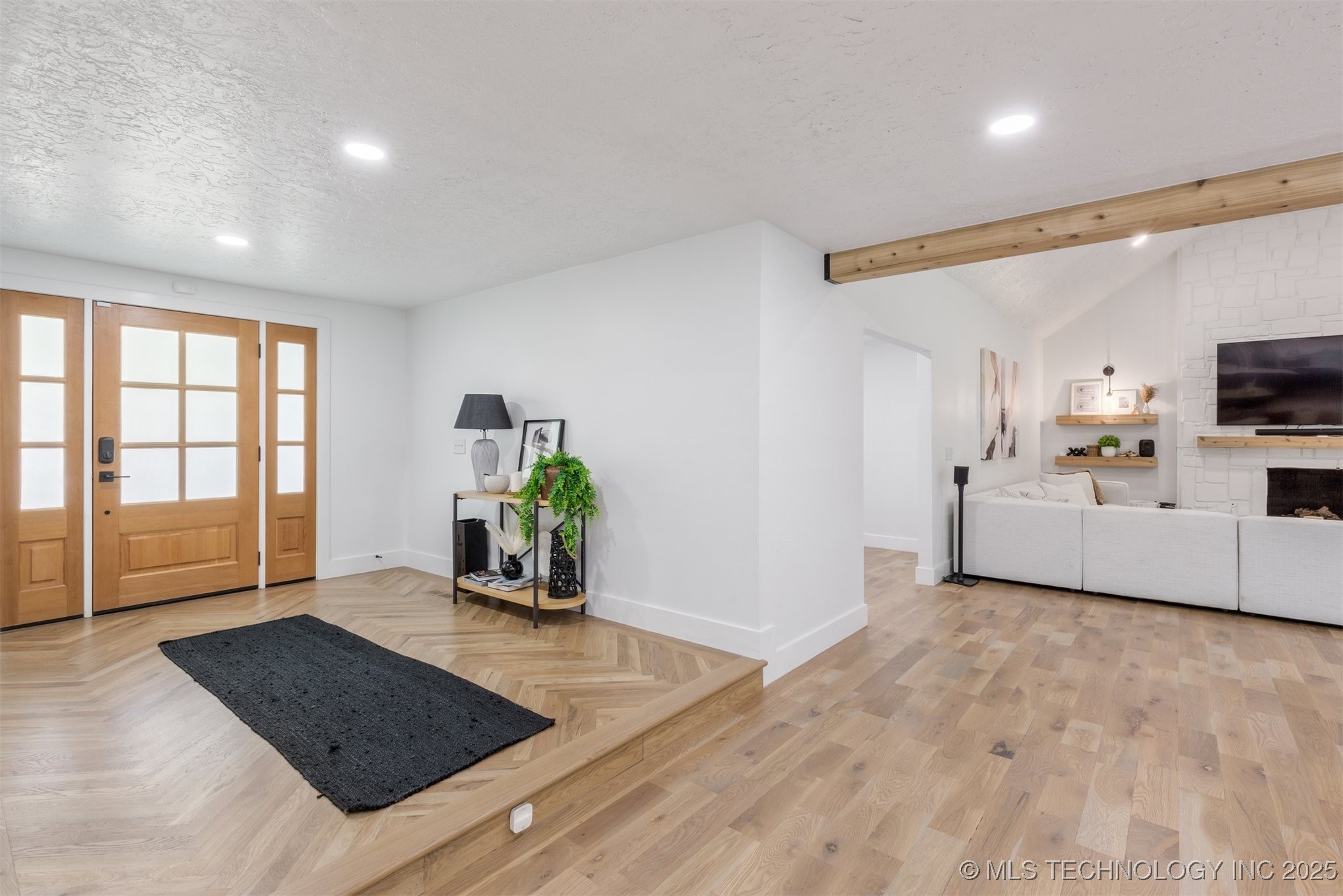 10123 S Urbana Avenue Property Photo 6