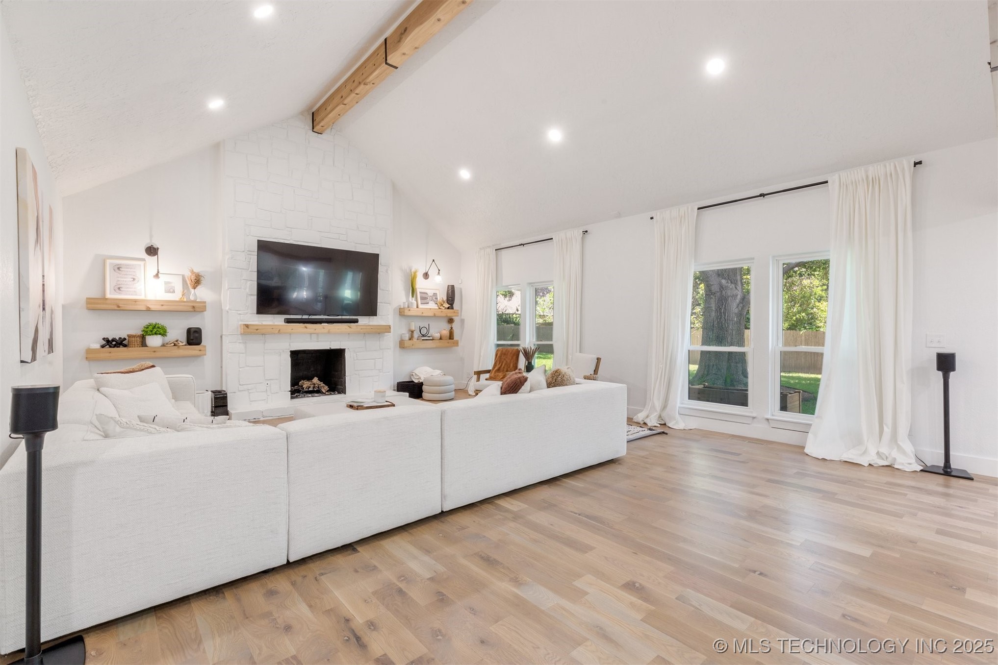 10123 S Urbana Avenue Property Photo 7