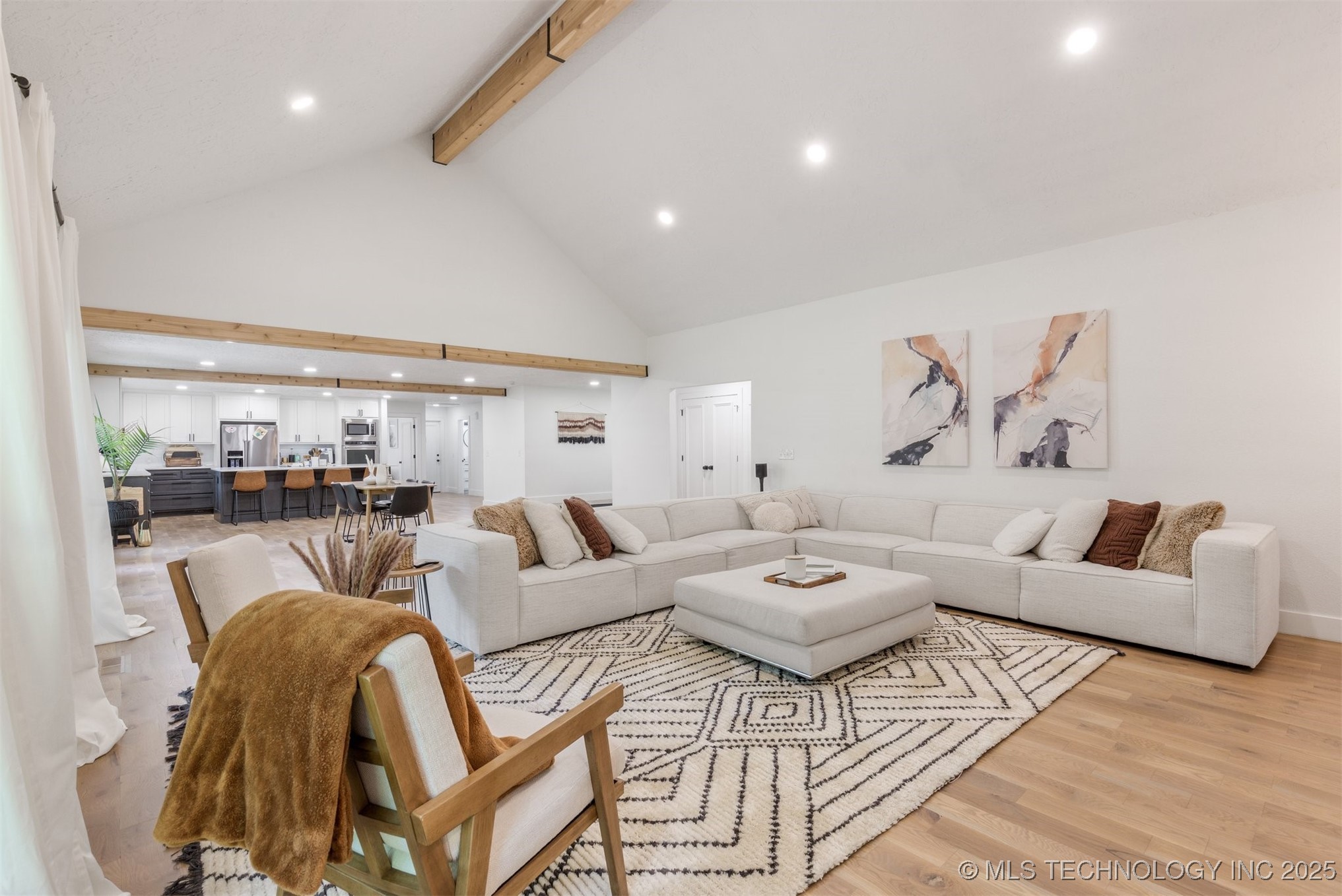 10123 S Urbana Avenue Property Photo 9