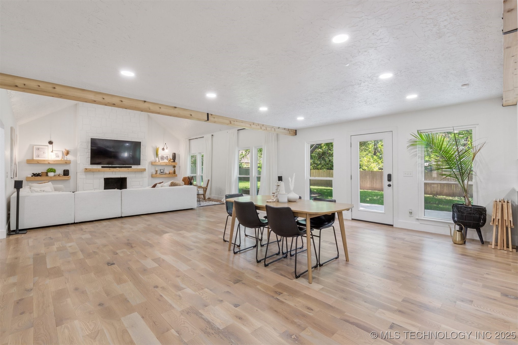 10123 S Urbana Avenue Property Photo 15