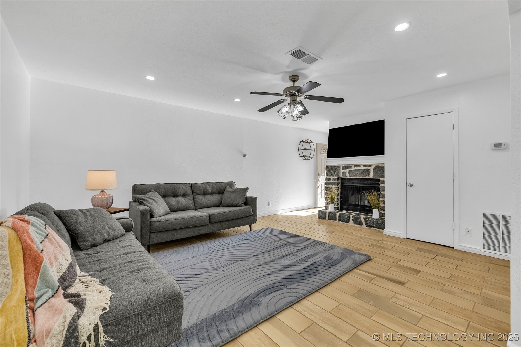 6356 S 80th East Avenue 25c Property Photo 7