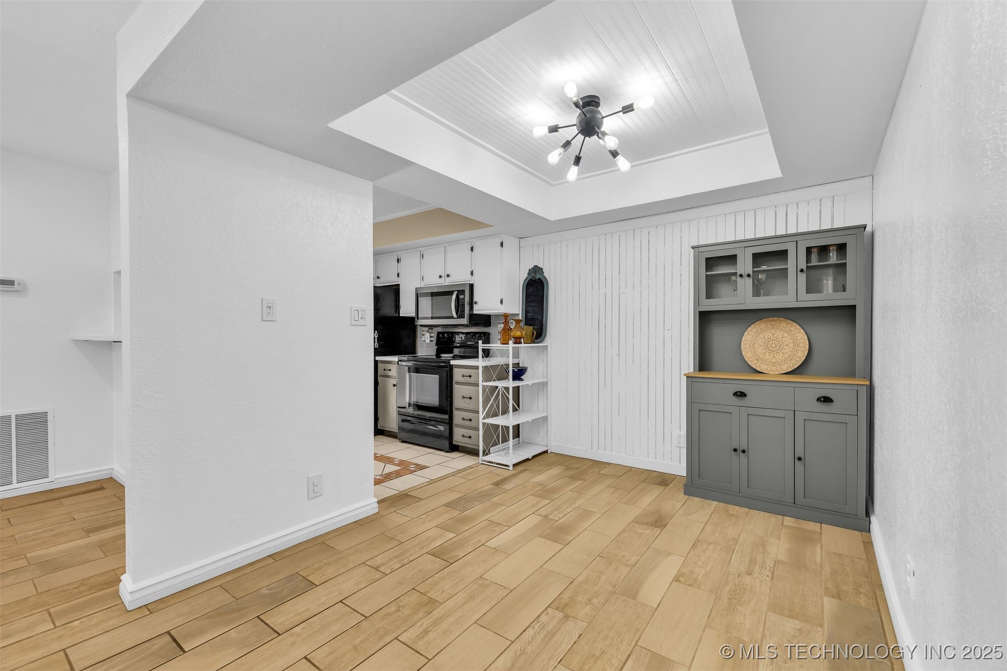 6356 S 80th East Avenue 25c Property Photo 15