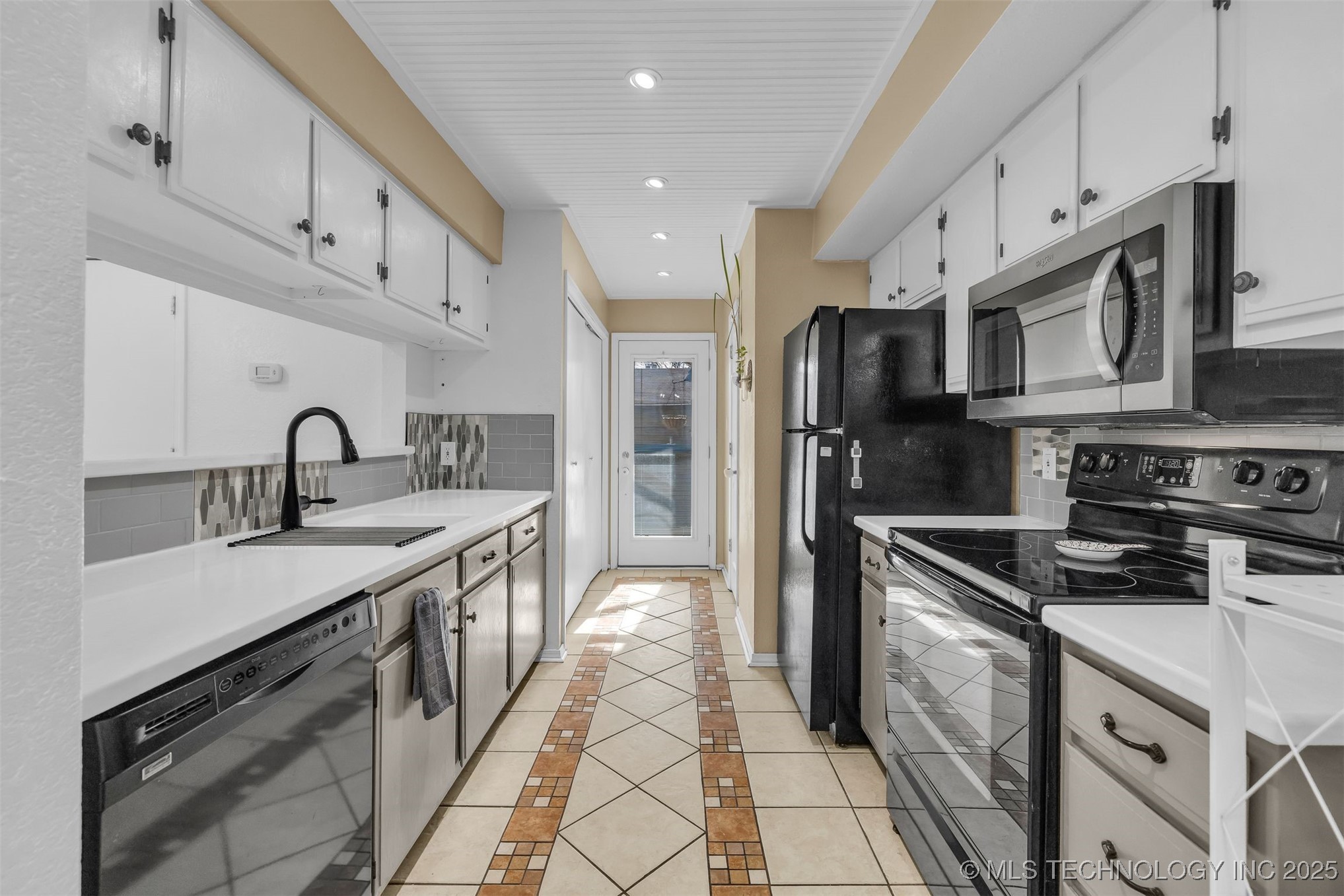 6356 S 80th East Avenue 25c Property Photo 18