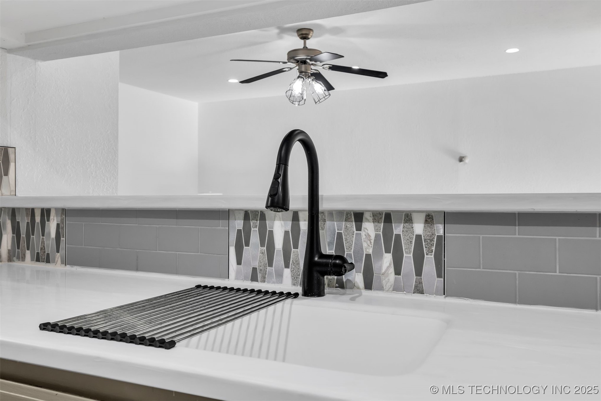 6356 S 80th East Avenue 25c Property Photo 23