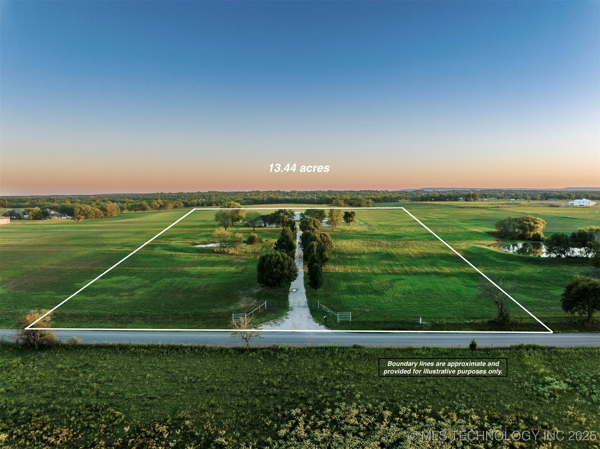 23220 E 121st Street S Property Photo 1