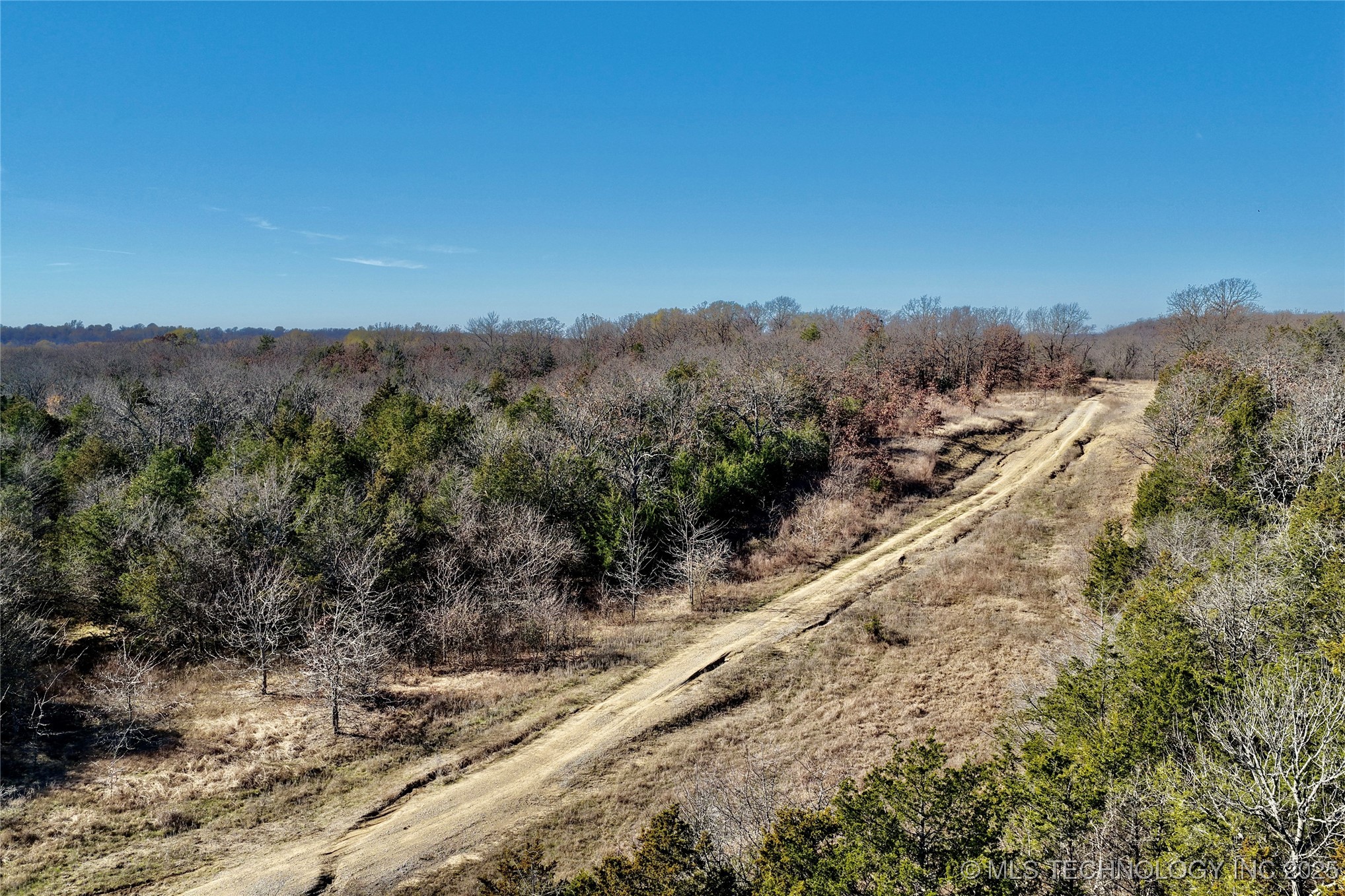 3 E 1230 Road Property Photo 5