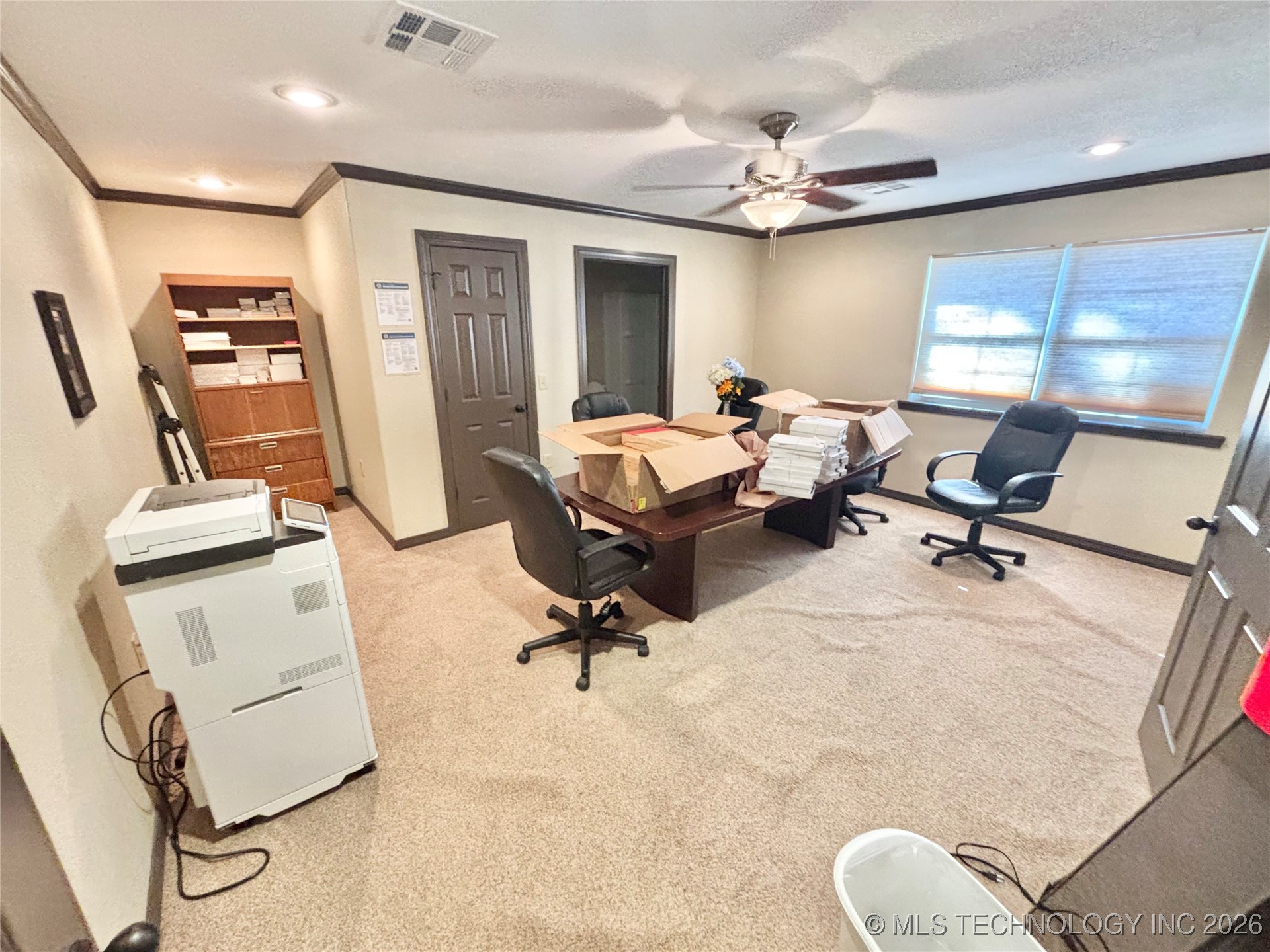 403 W Main Street Property Photo 14