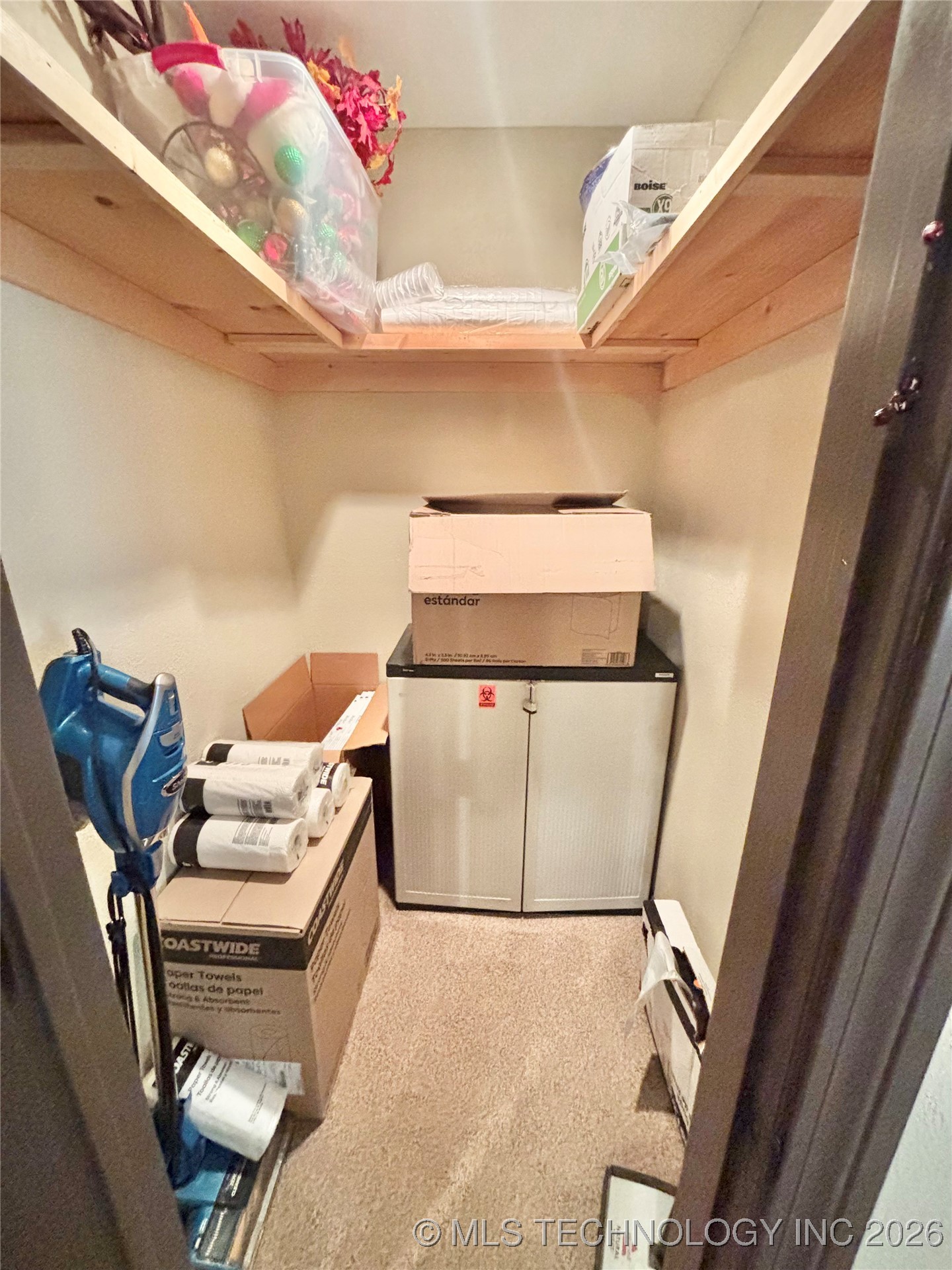 403 W Main Street Property Photo 15