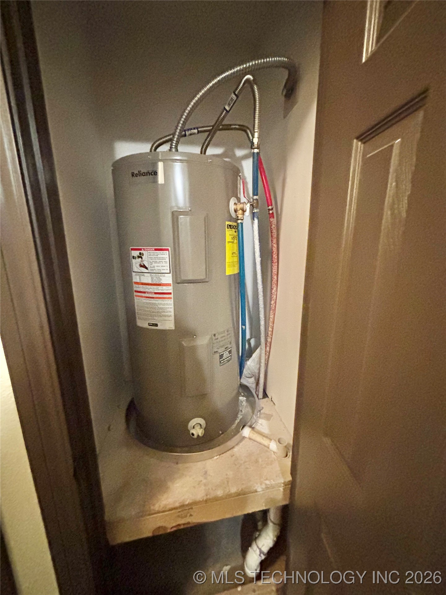 403 W Main Street Property Photo 22