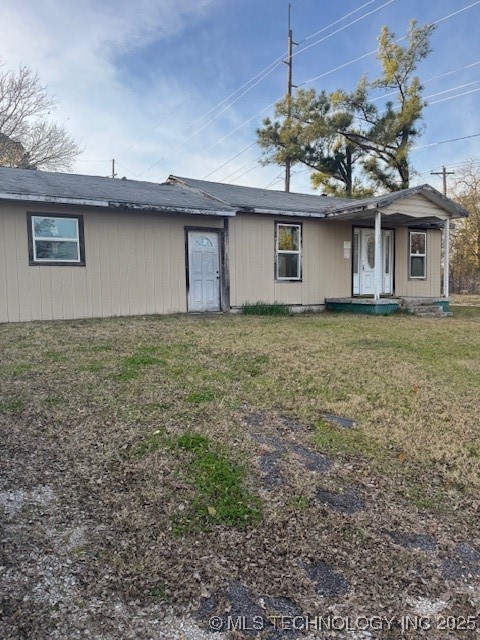 201 School Street Property Photo 2