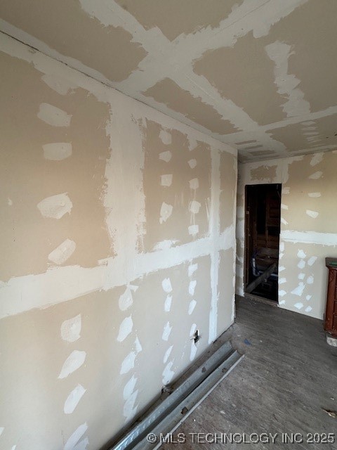 201 School Street Property Photo 8