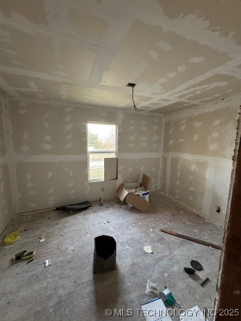 201 School Street Property Photo 9