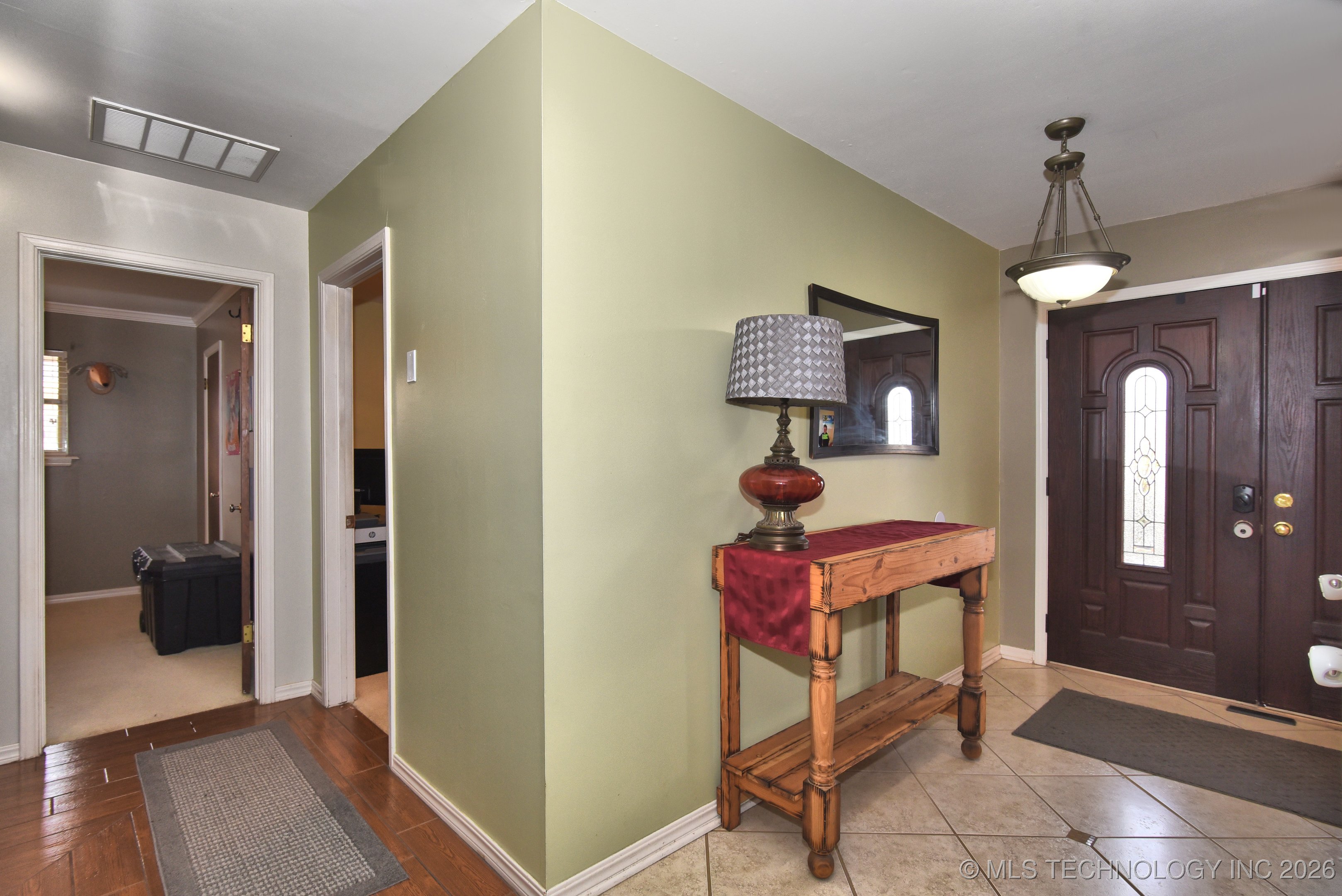 9456 E 39th Street Property Photo 4