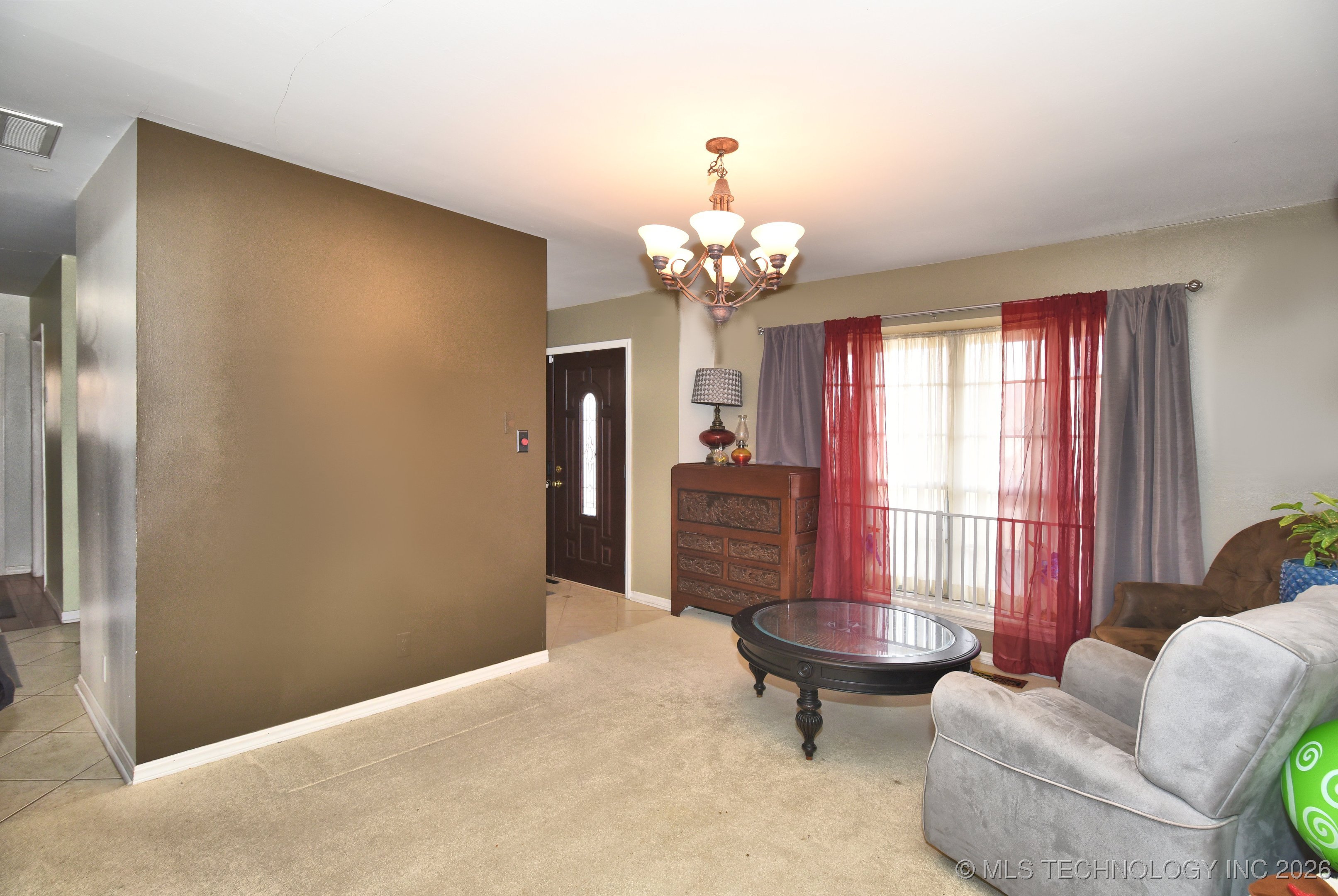 9456 E 39th Street Property Photo 5