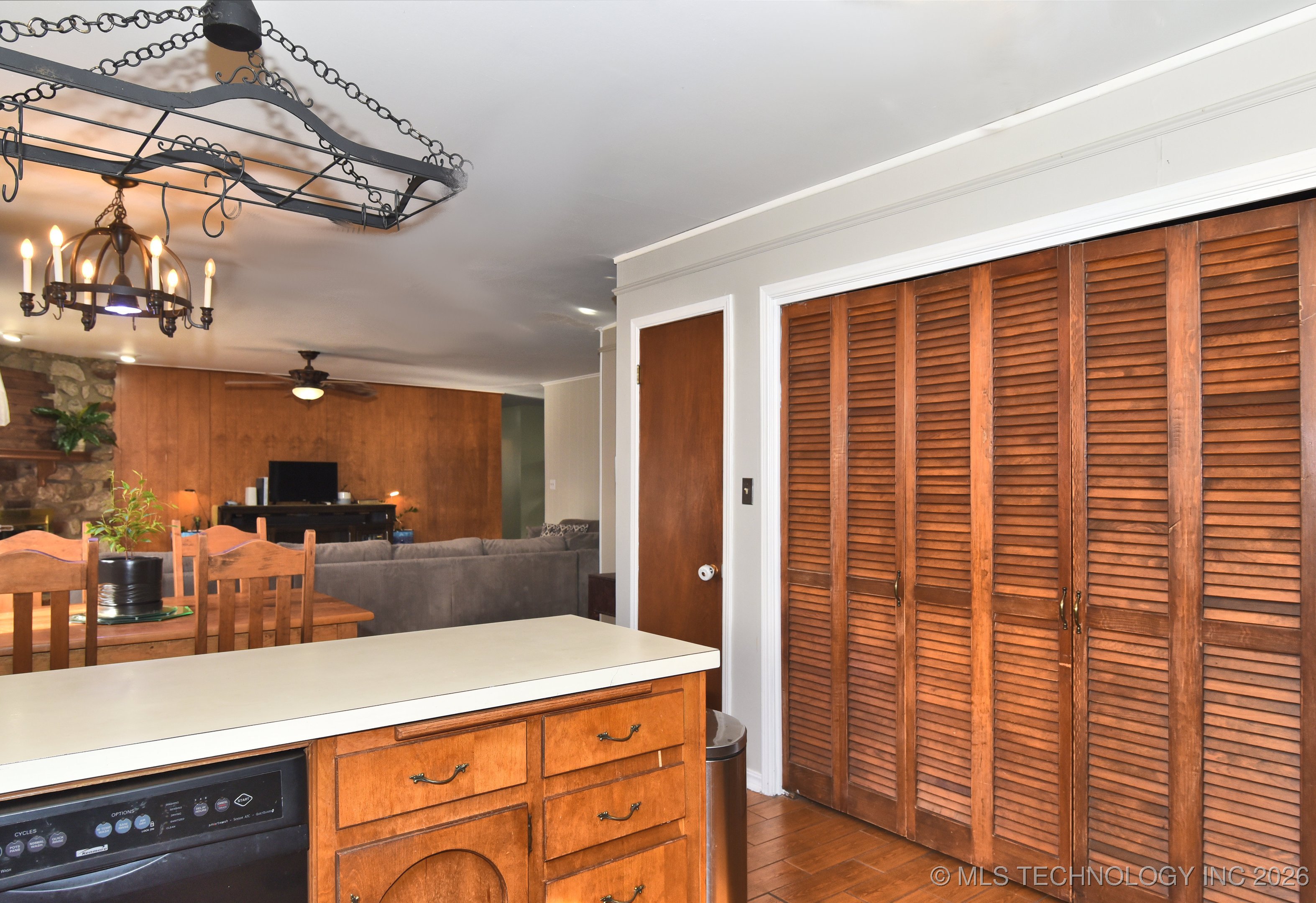 9456 E 39th Street Property Photo 23