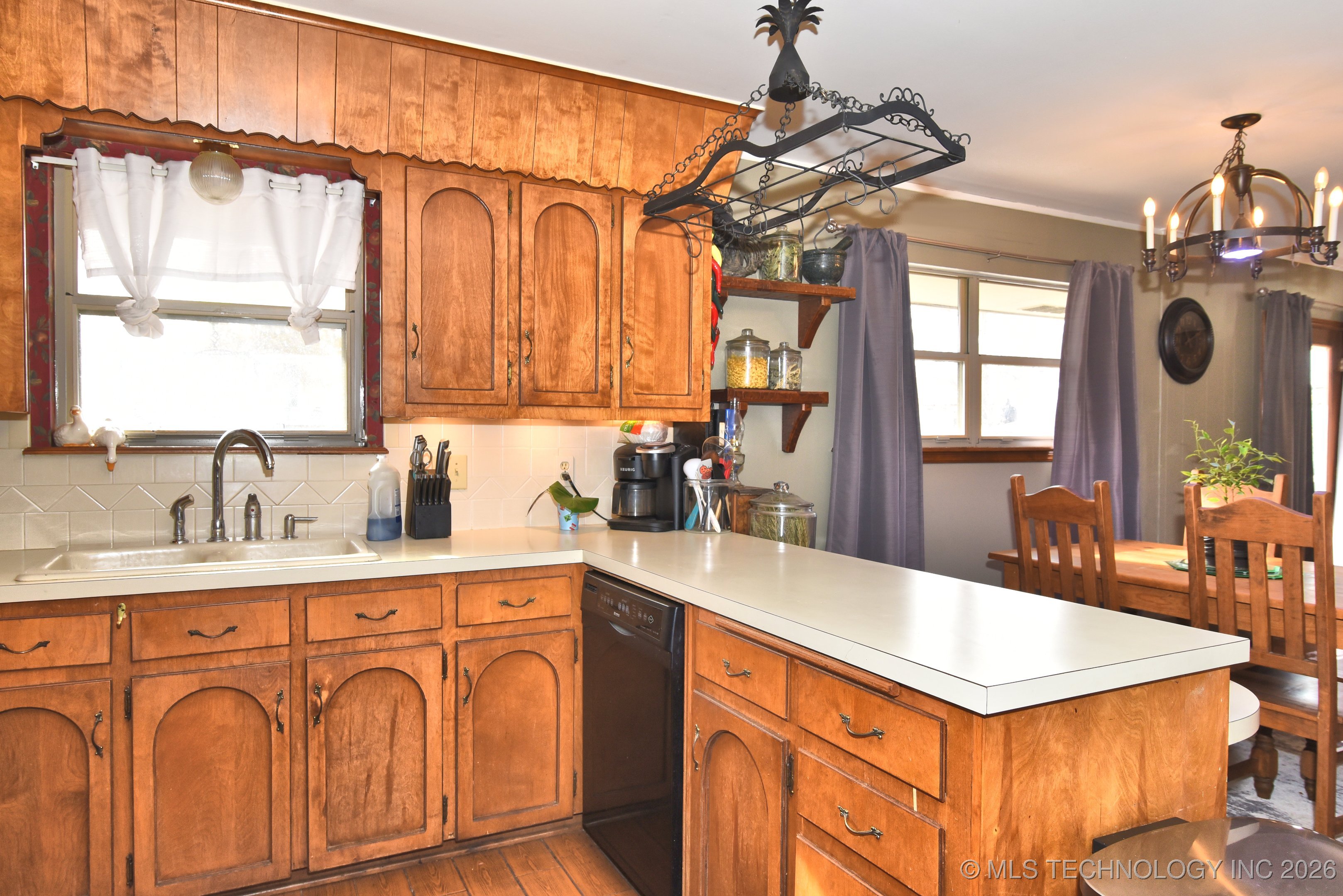 9456 E 39th Street Property Photo 24