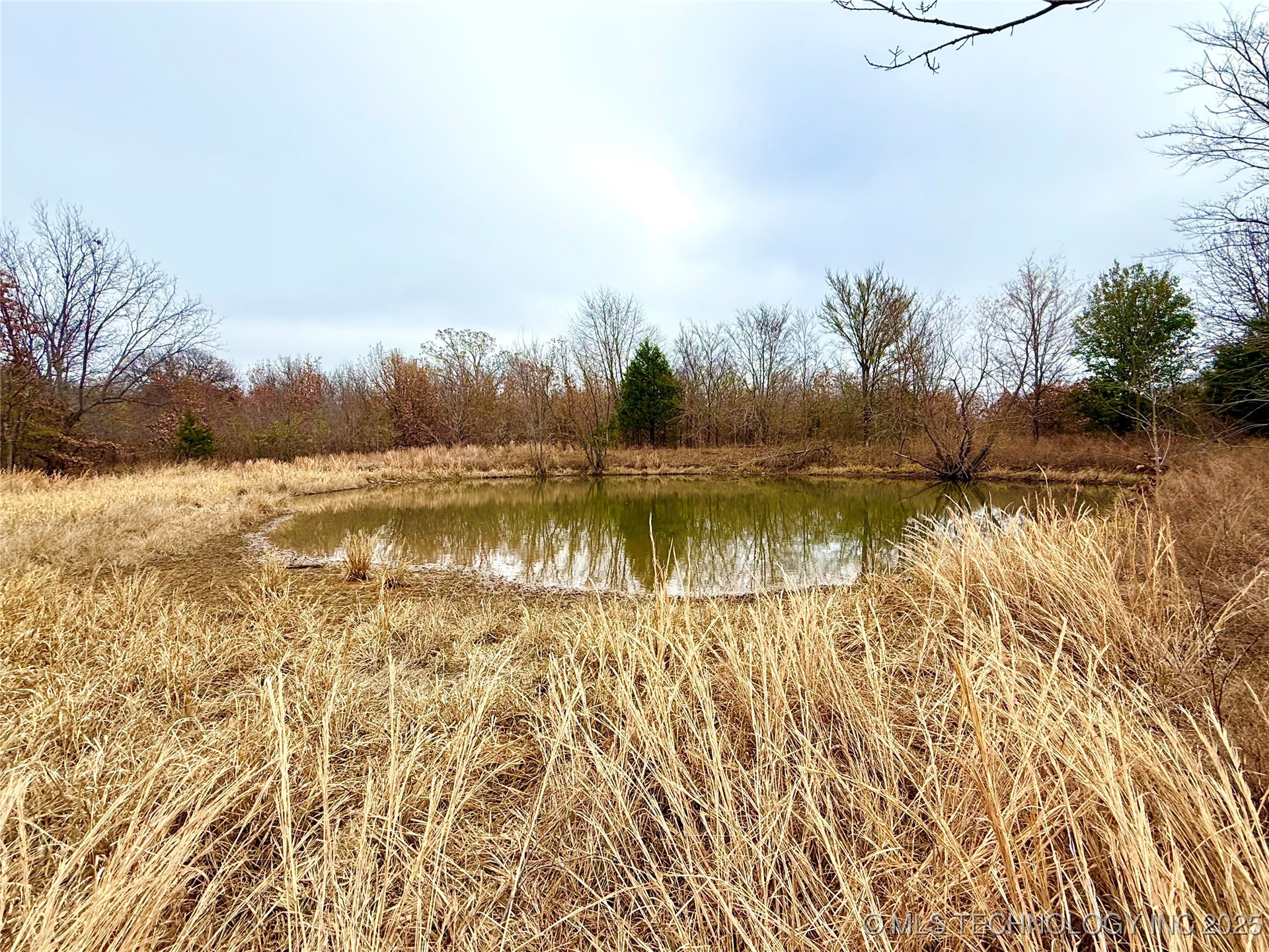 805 Road Property Photo 1