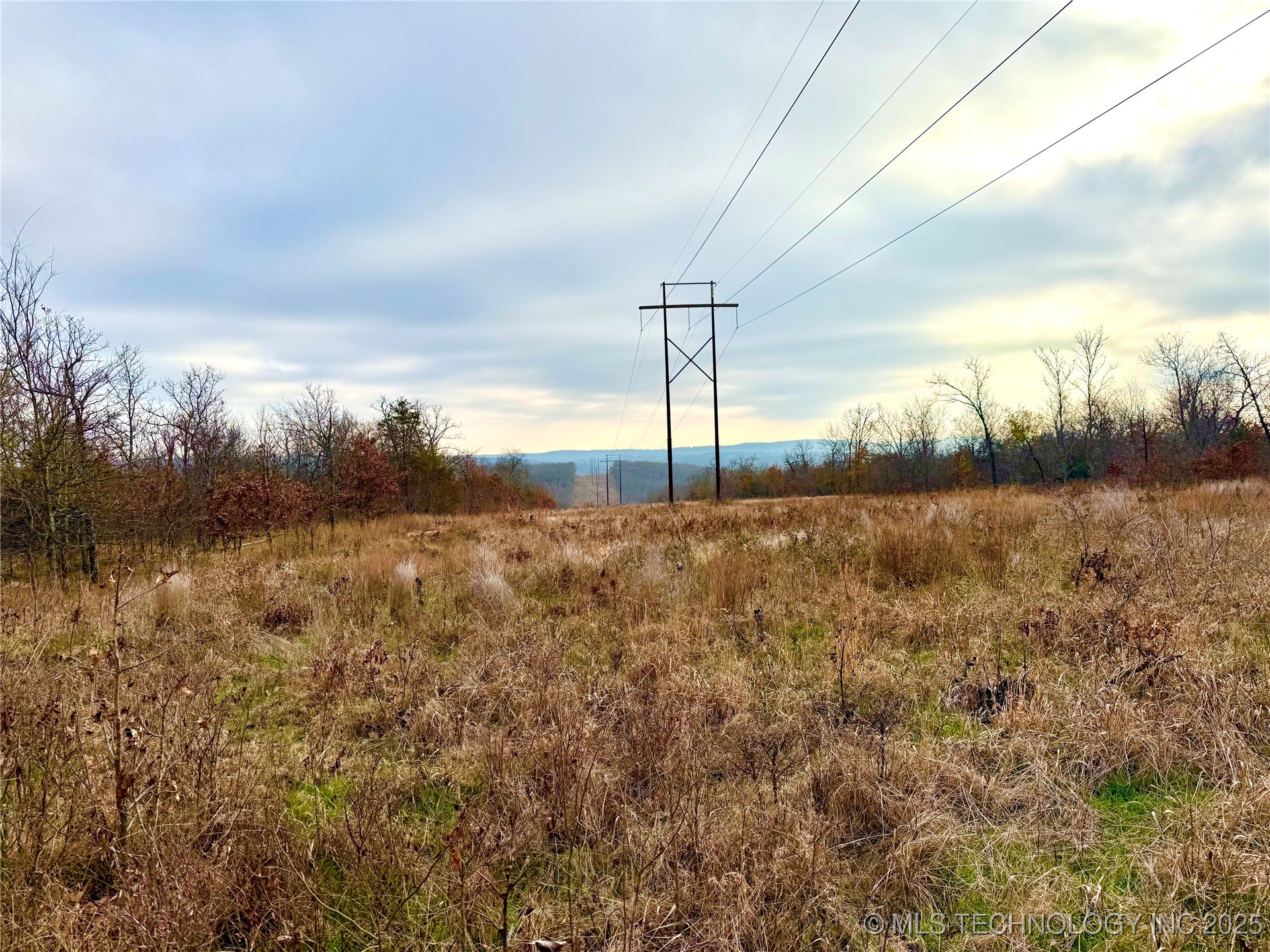 805 Road Property Photo 7