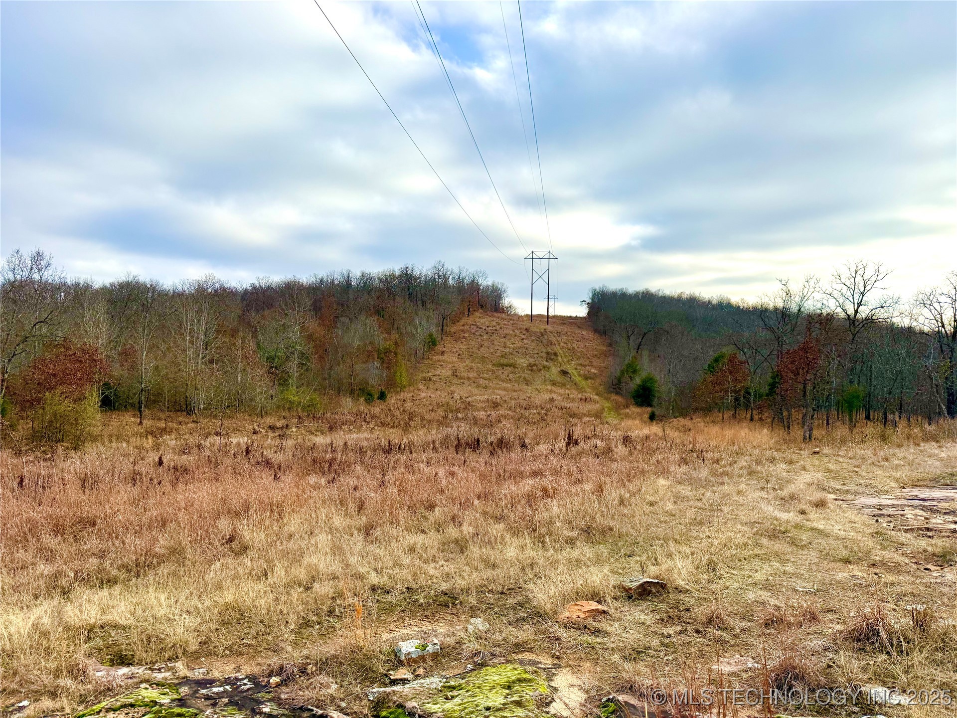 805 Road Property Photo 9