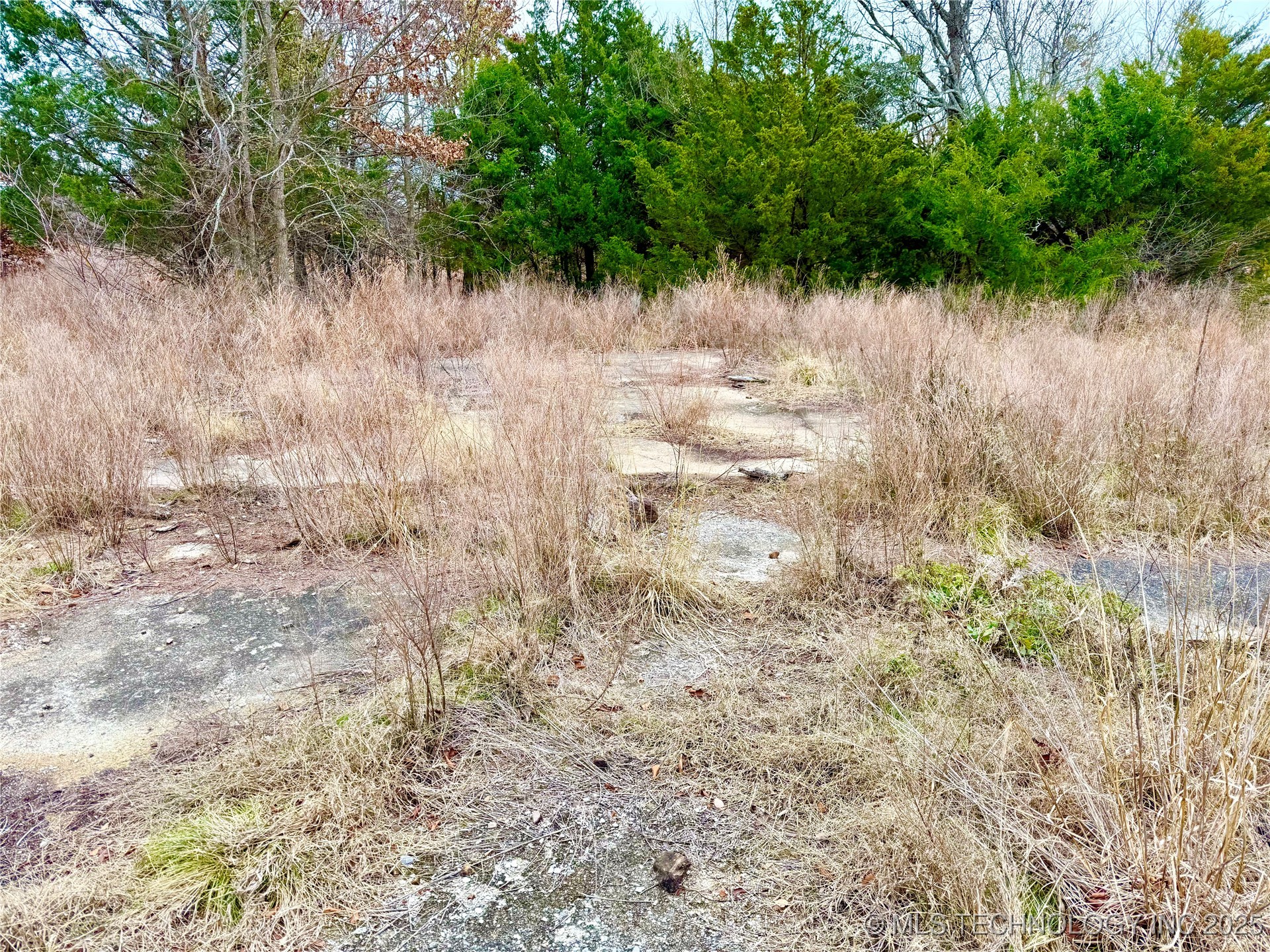 805 Road Property Photo 34