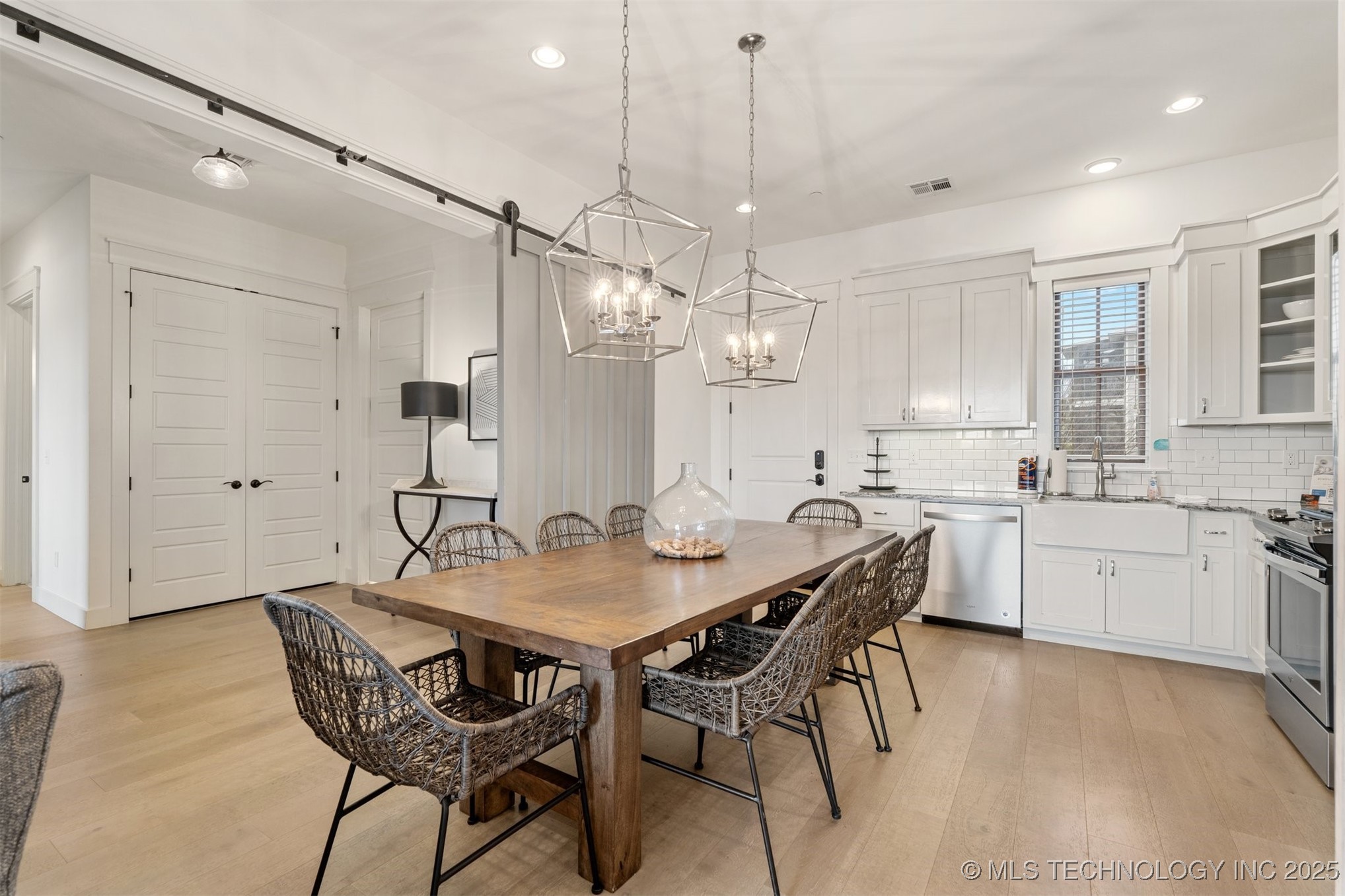 29 Water Street 7 Property Photo 5