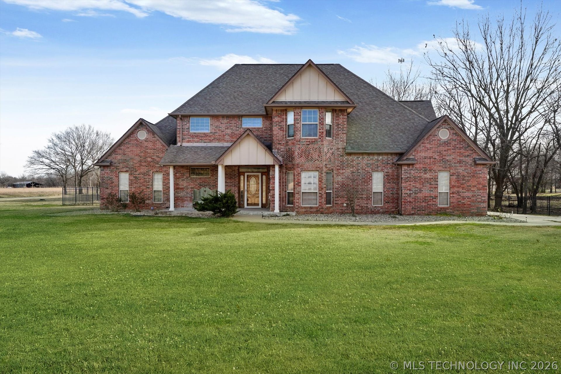 40040 N 3988 Road Property Photo 2