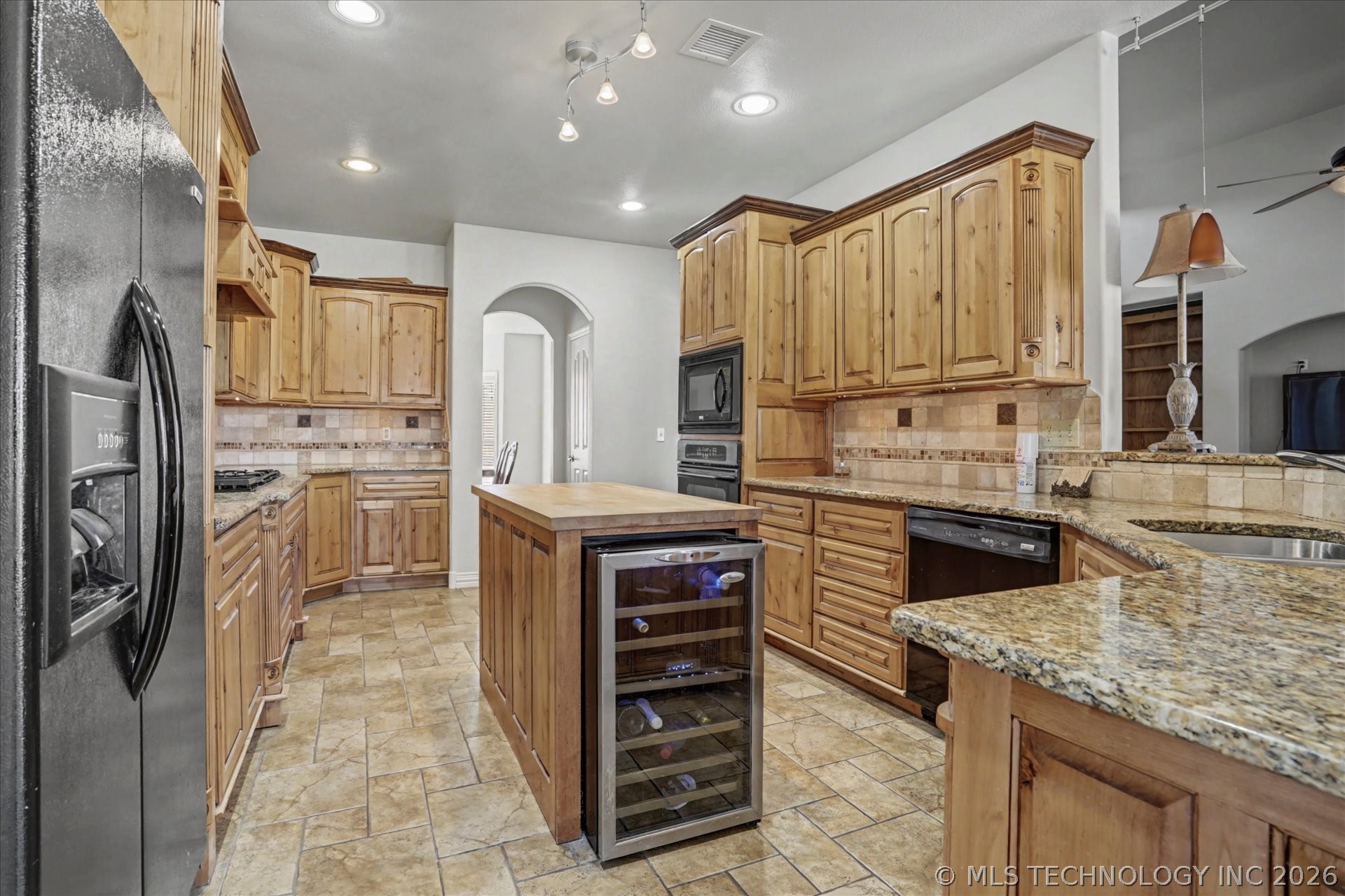 40040 N 3988 Road Property Photo 16