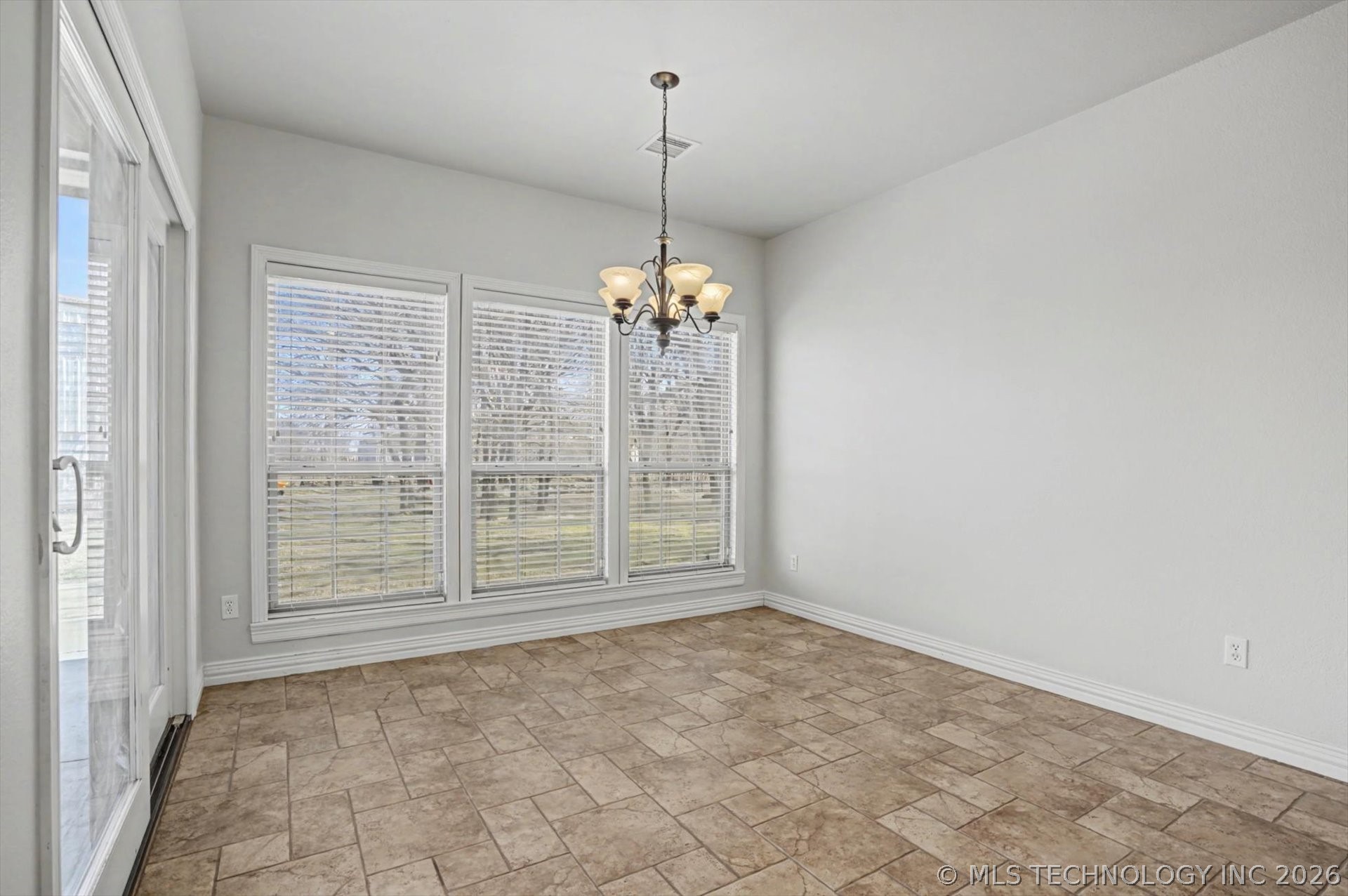 40040 N 3988 Road Property Photo 17