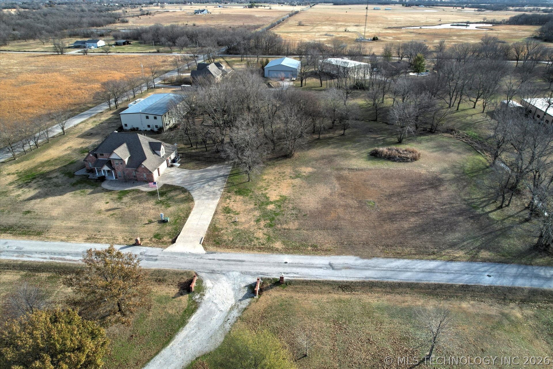 40040 N 3988 Road Property Photo 52