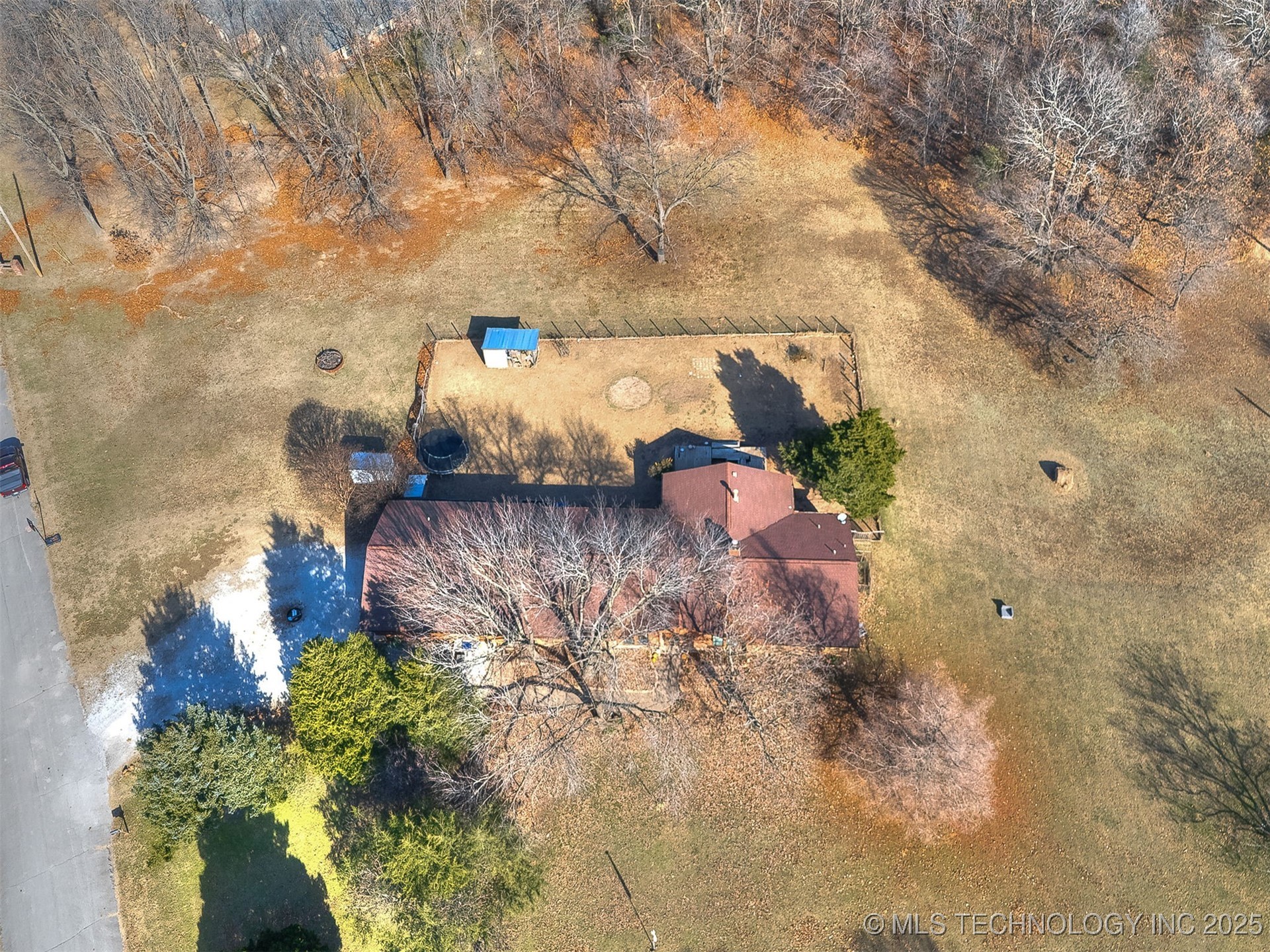 26 Lakeview Drive Property Photo 2