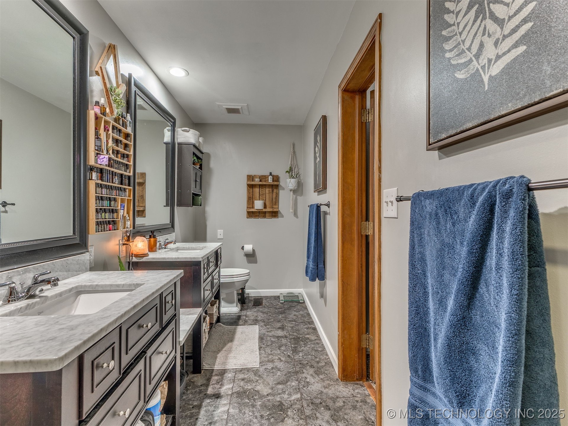 26 Lakeview Drive Property Photo 24