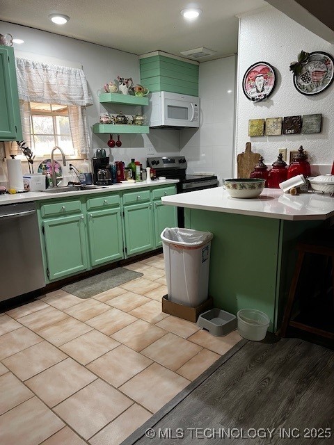 638 W Main Street Property Photo 8