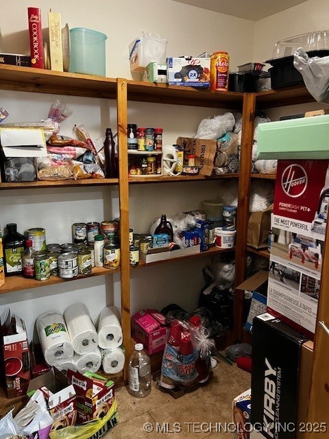 638 W Main Street Property Photo 11